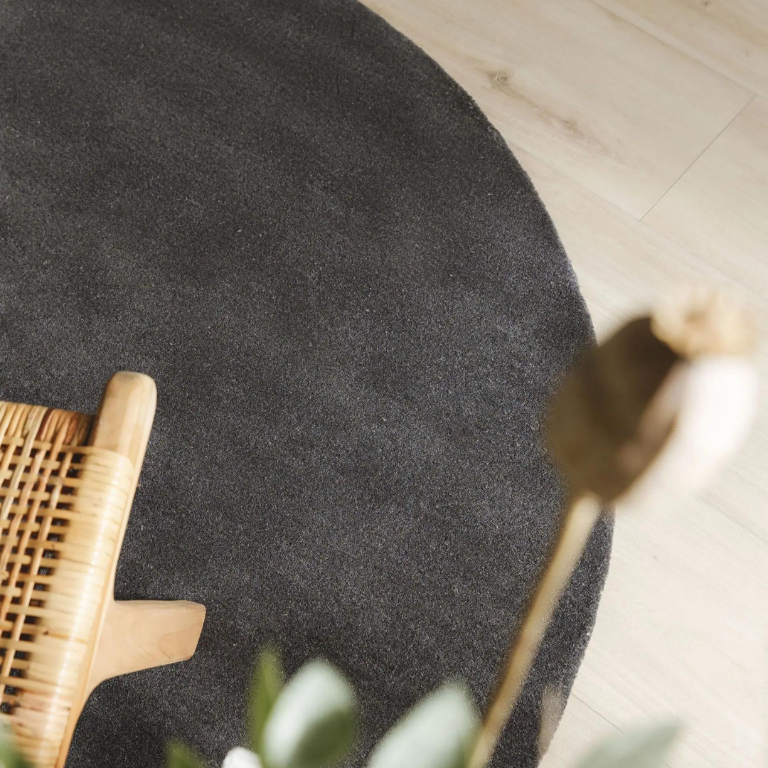 Wool Rug Bent Round