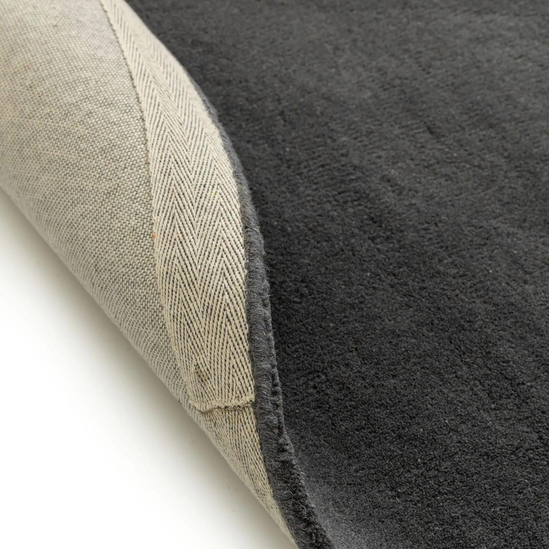 Wool Rug Bent Round