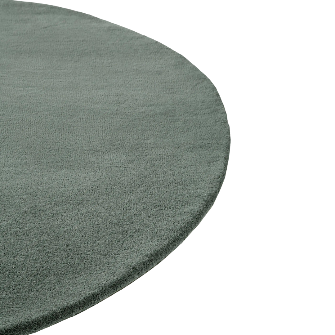 Wool Rug Bent Round