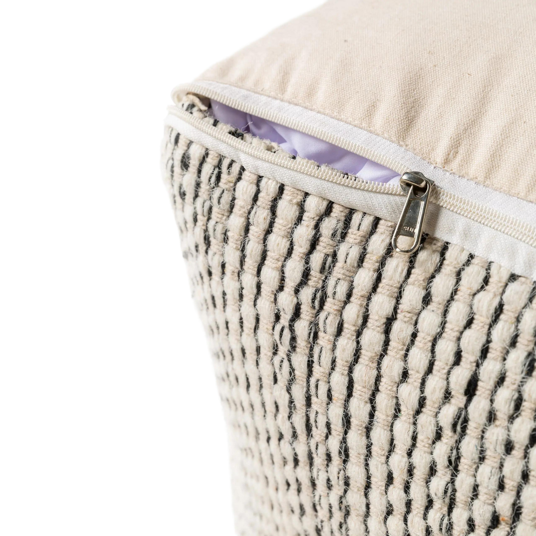 benuta Handgefertigter Woll-Pouf Rocco rechteckig – Bild 9