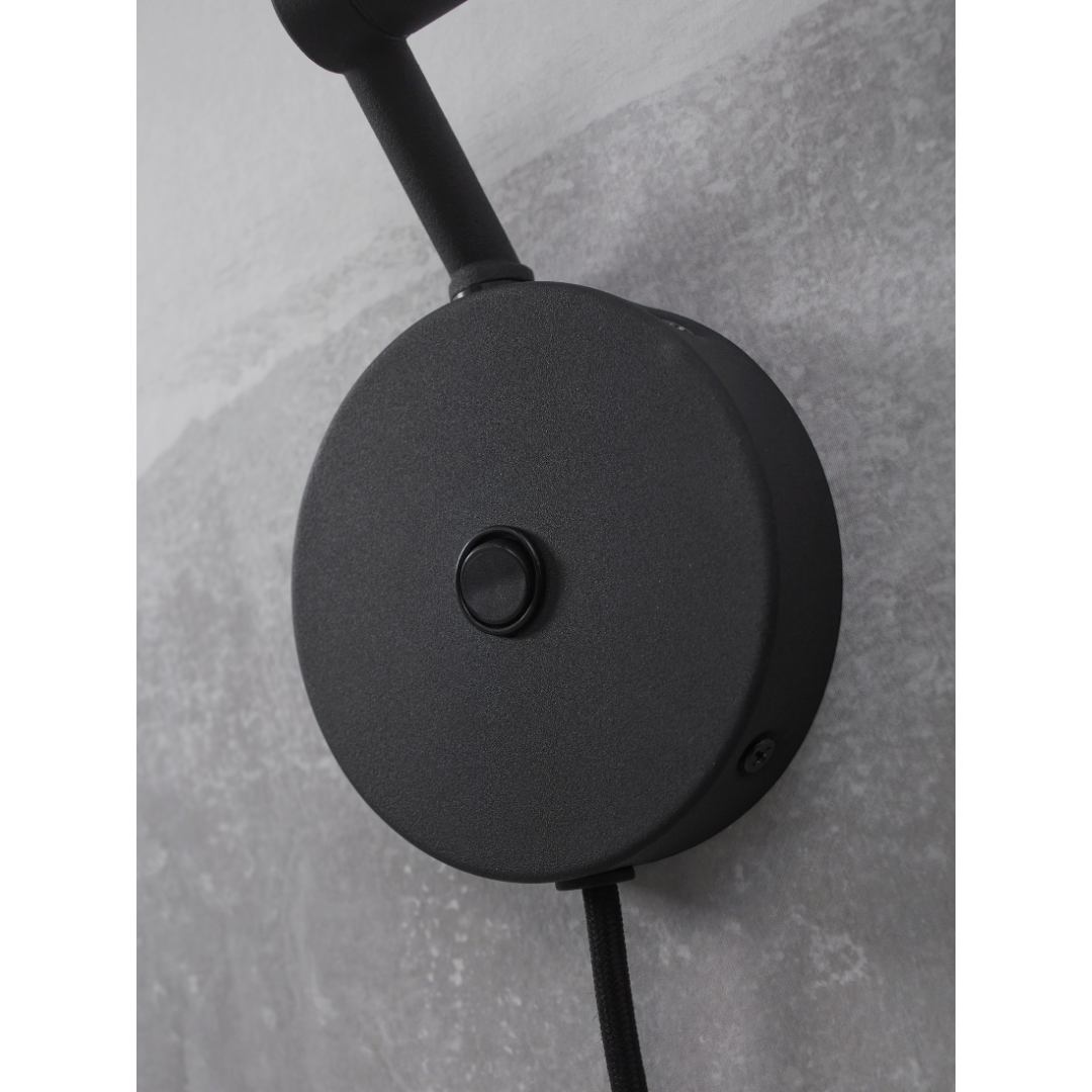 Wall Light Iron Montreux
