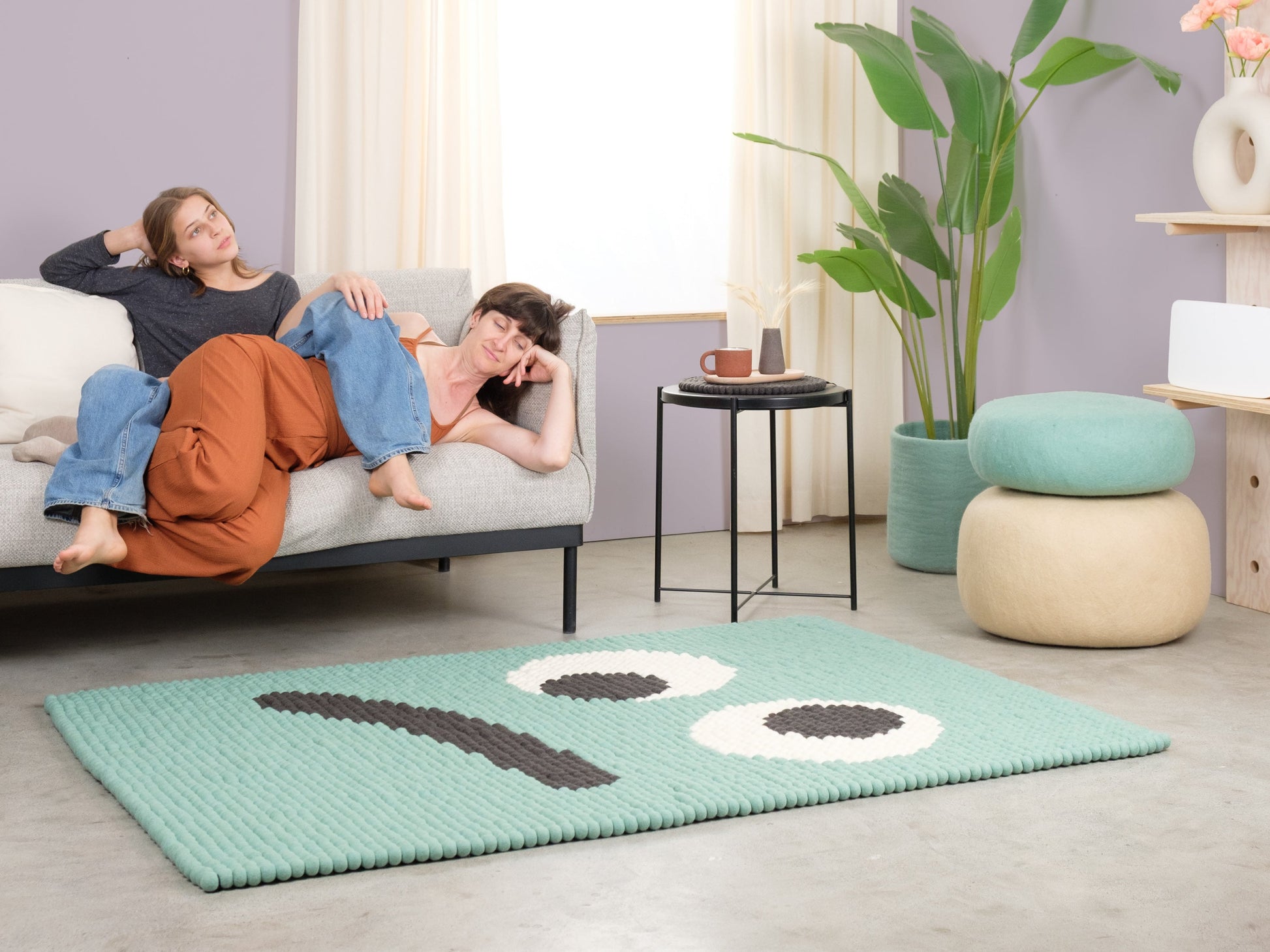 myfelt Heinz Filzkugelteppich aus Schurwolle – Bild 4