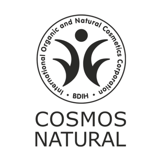 <a href="https://www.cosmos-standard.org/de/zertifizierung/cosmos-certification/" target="_blank">Cosmos Natural</a>