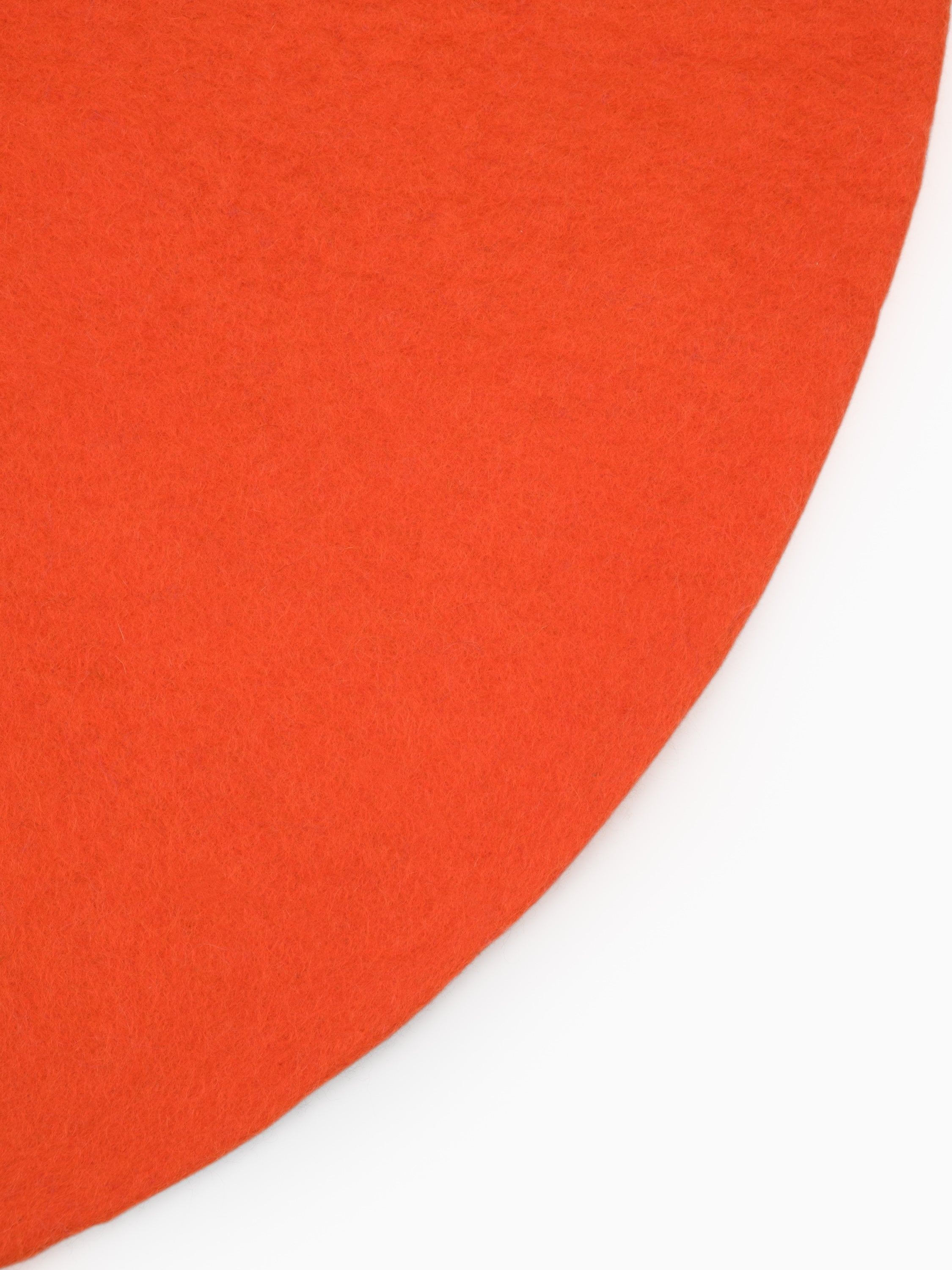 myfelt Mats Filzkugelteppich Rot, Orange aus Schurwolle – Bild 4
