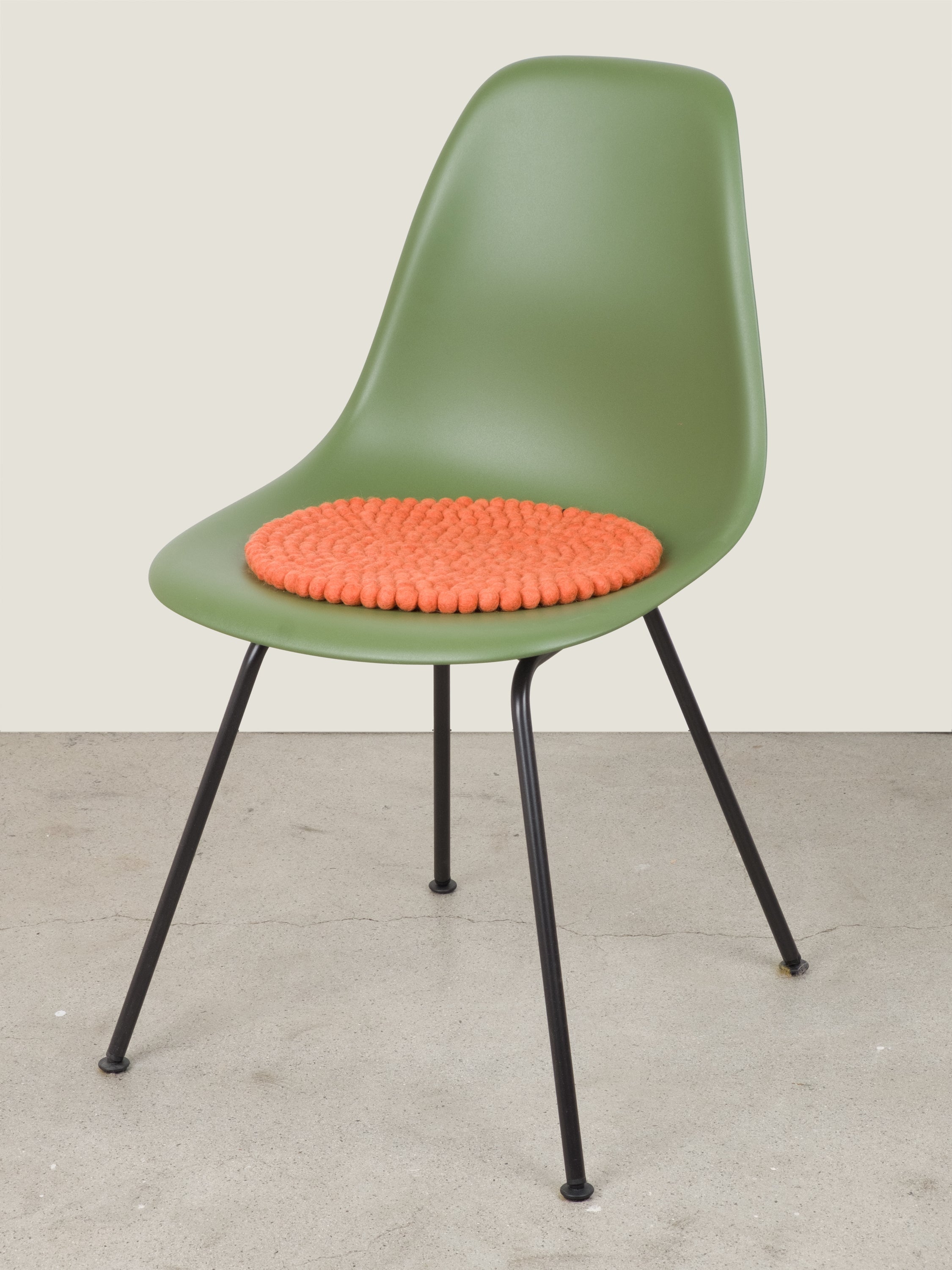 myfelt Lea Sitzkissen aus Schurwolle – Bild 2
