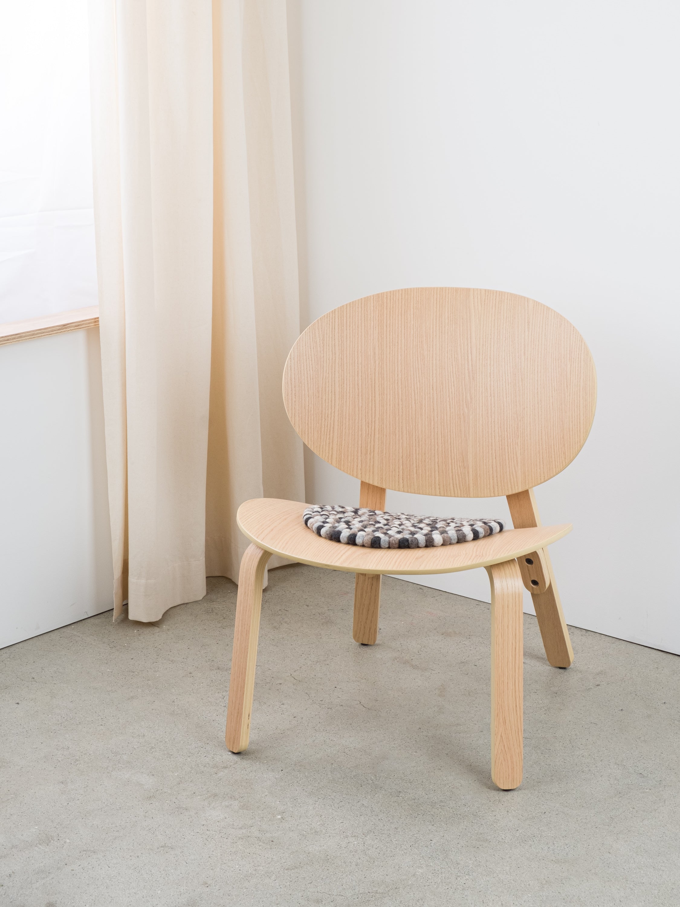 myfelt Néla Sitzkissen aus Schurwolle – Bild 8