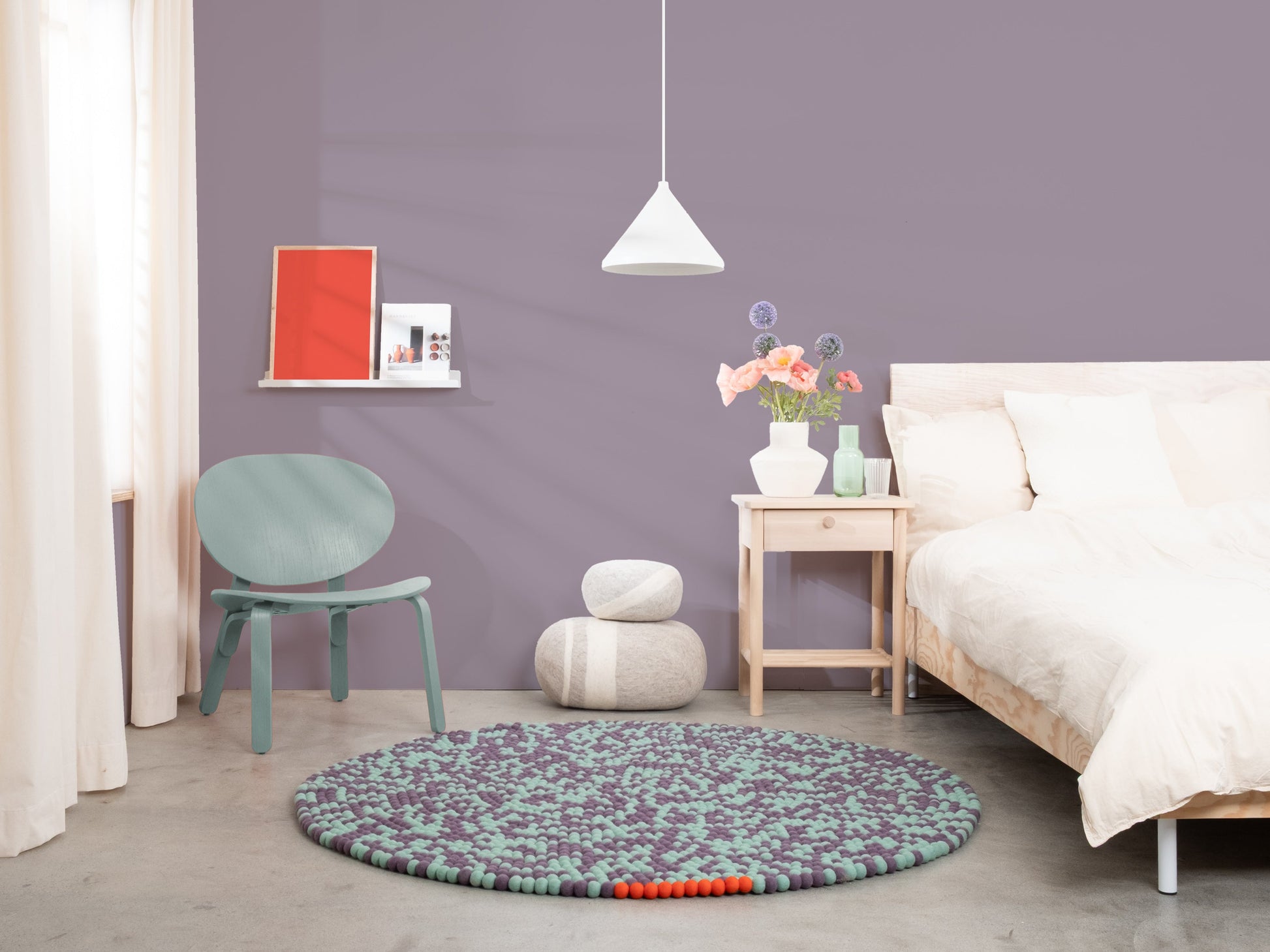 myfelt Aether Filzkugelteppich Grün, Lila aus Schurwolle – Bild 4