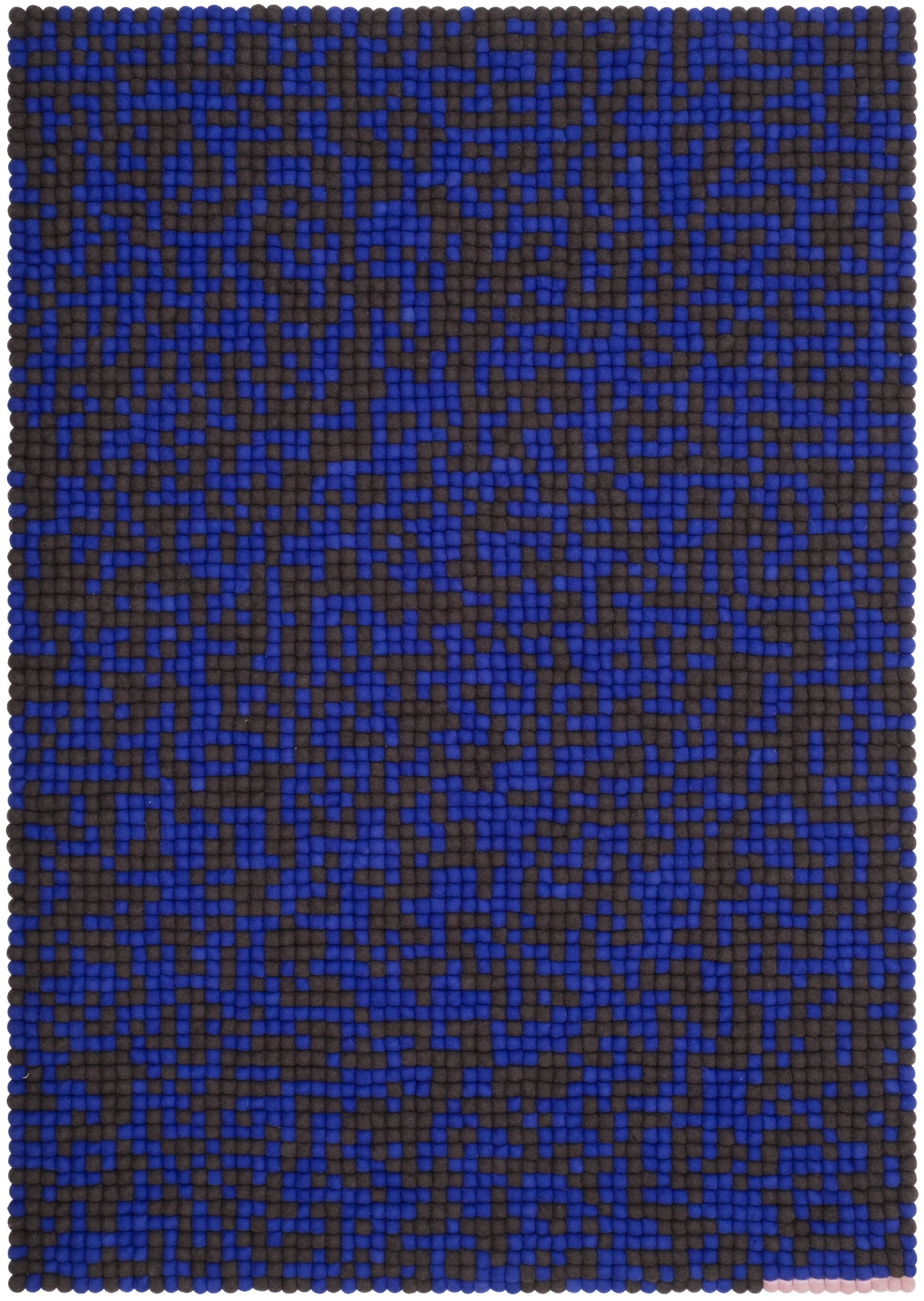 myfelt Ink Filzkugelteppich Blau aus Schurwolle