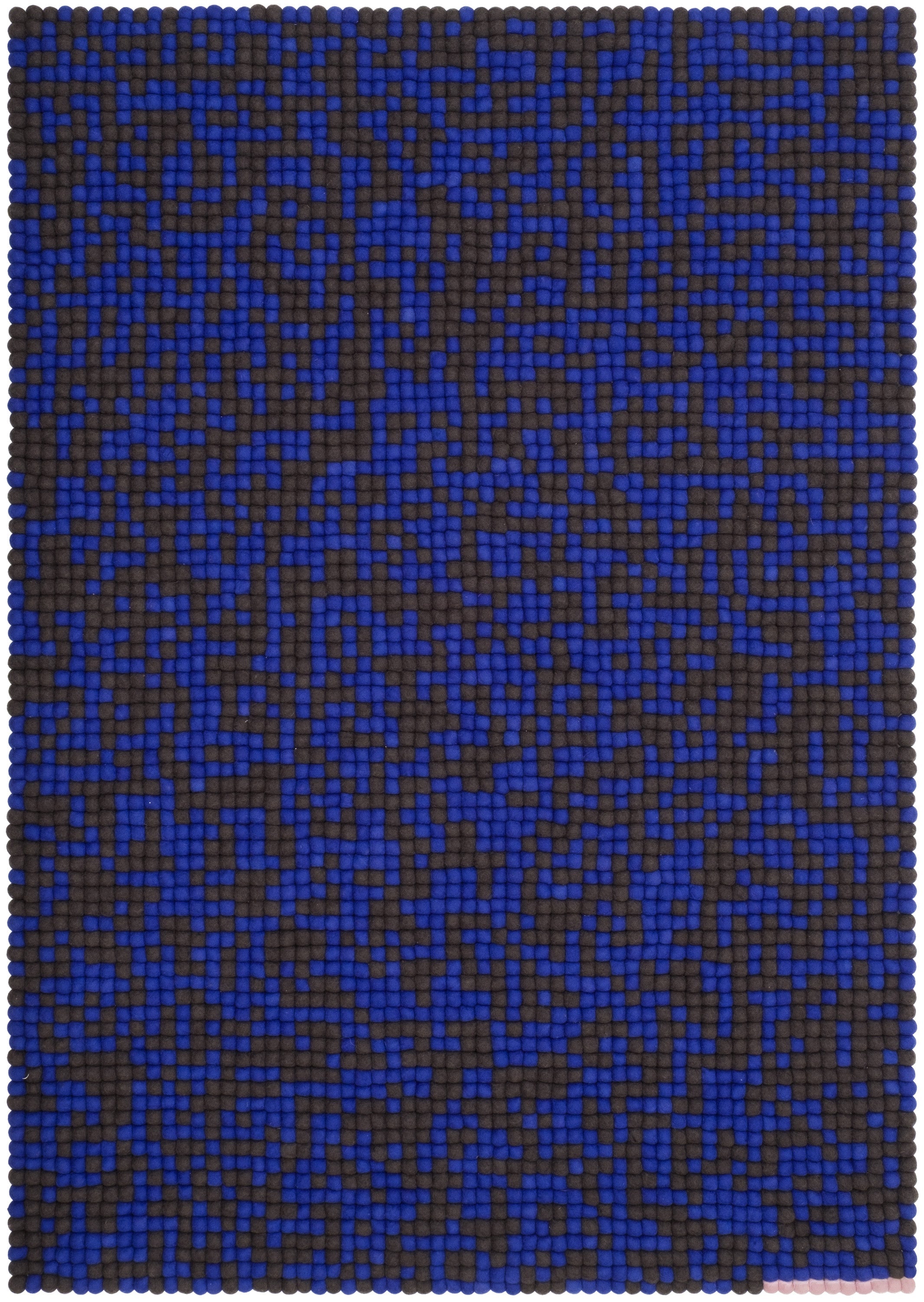myfelt Ink Filzkugelteppich Blau aus Schurwolle