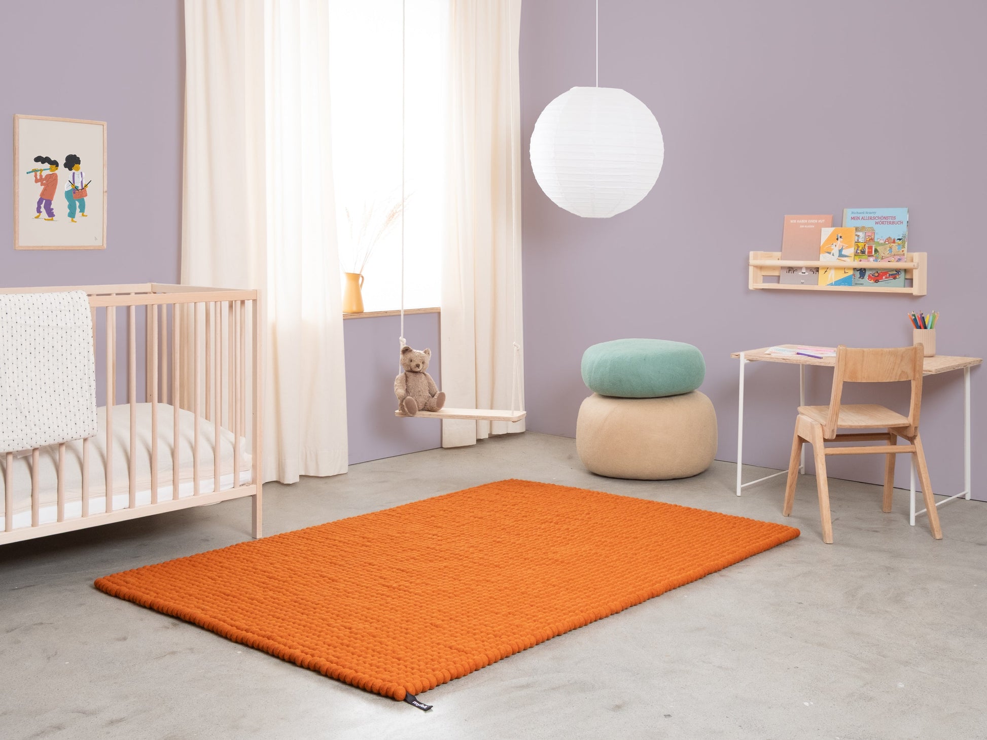 myfelt Afra Filzkugelteppich Orange aus Schurwolle – Bild 2