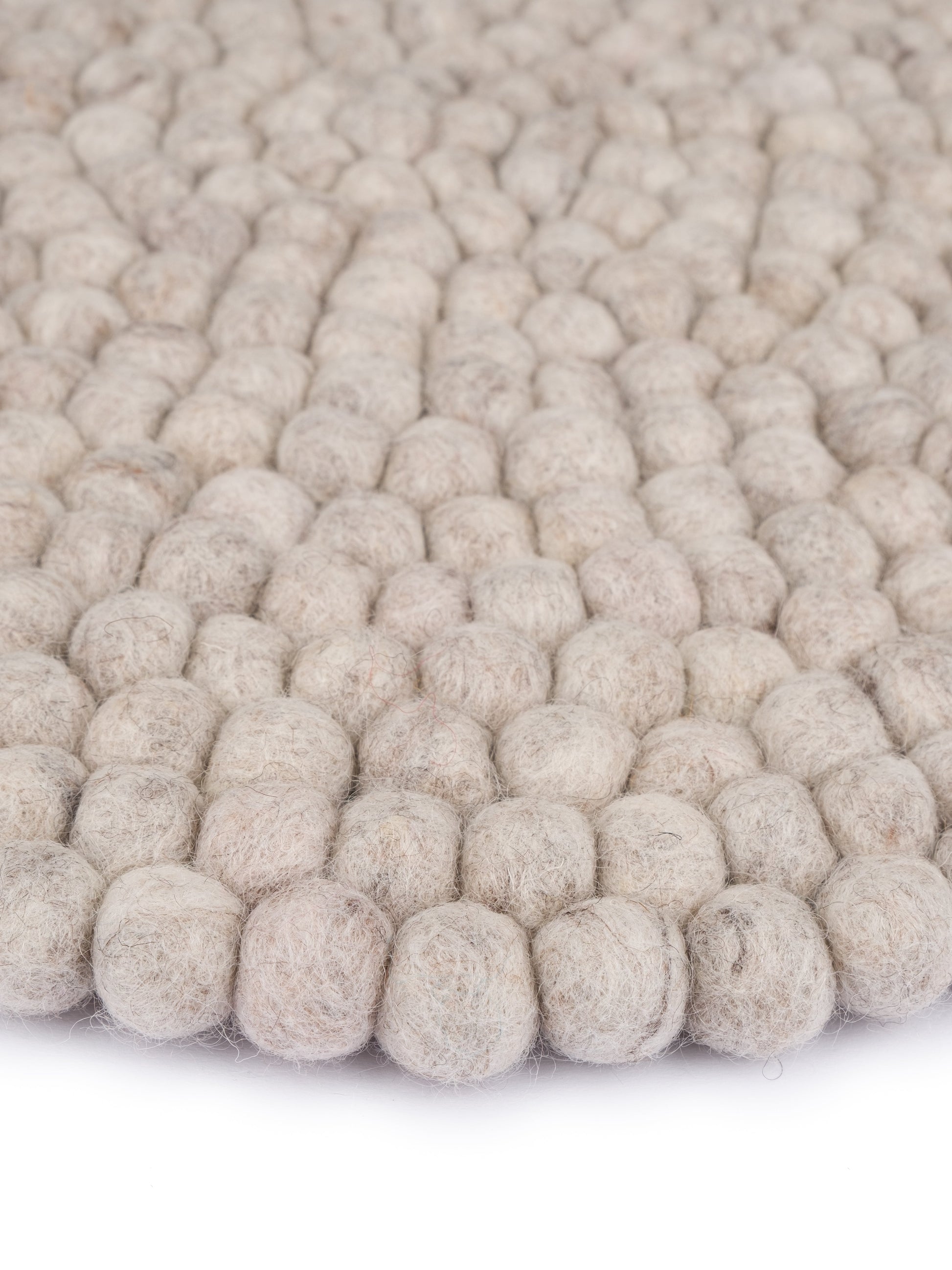 myfelt Béla Sitzkissen aus Schurwolle – Bild 4