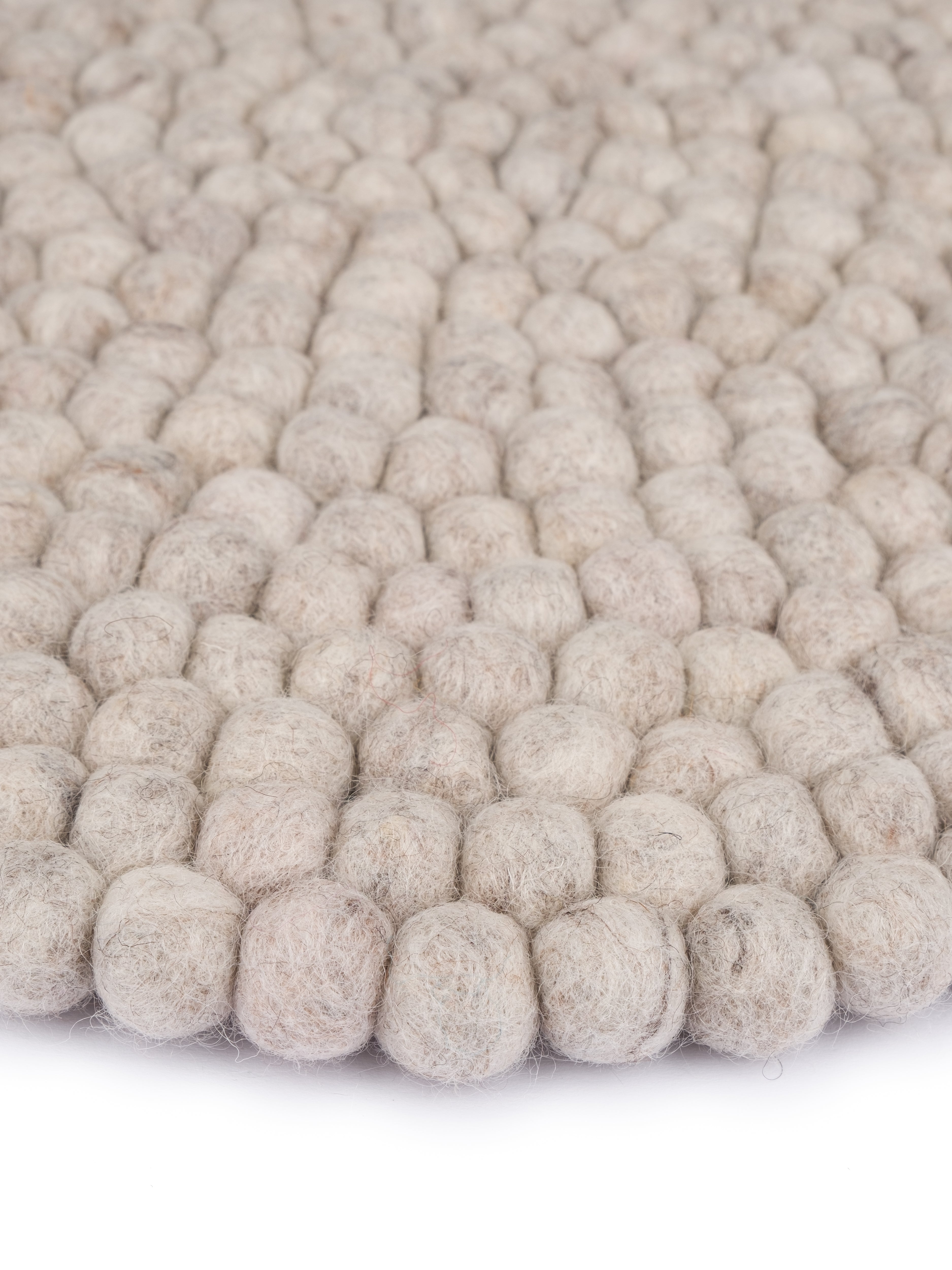 myfelt Béla Sitzkissen aus Schurwolle – Bild 4