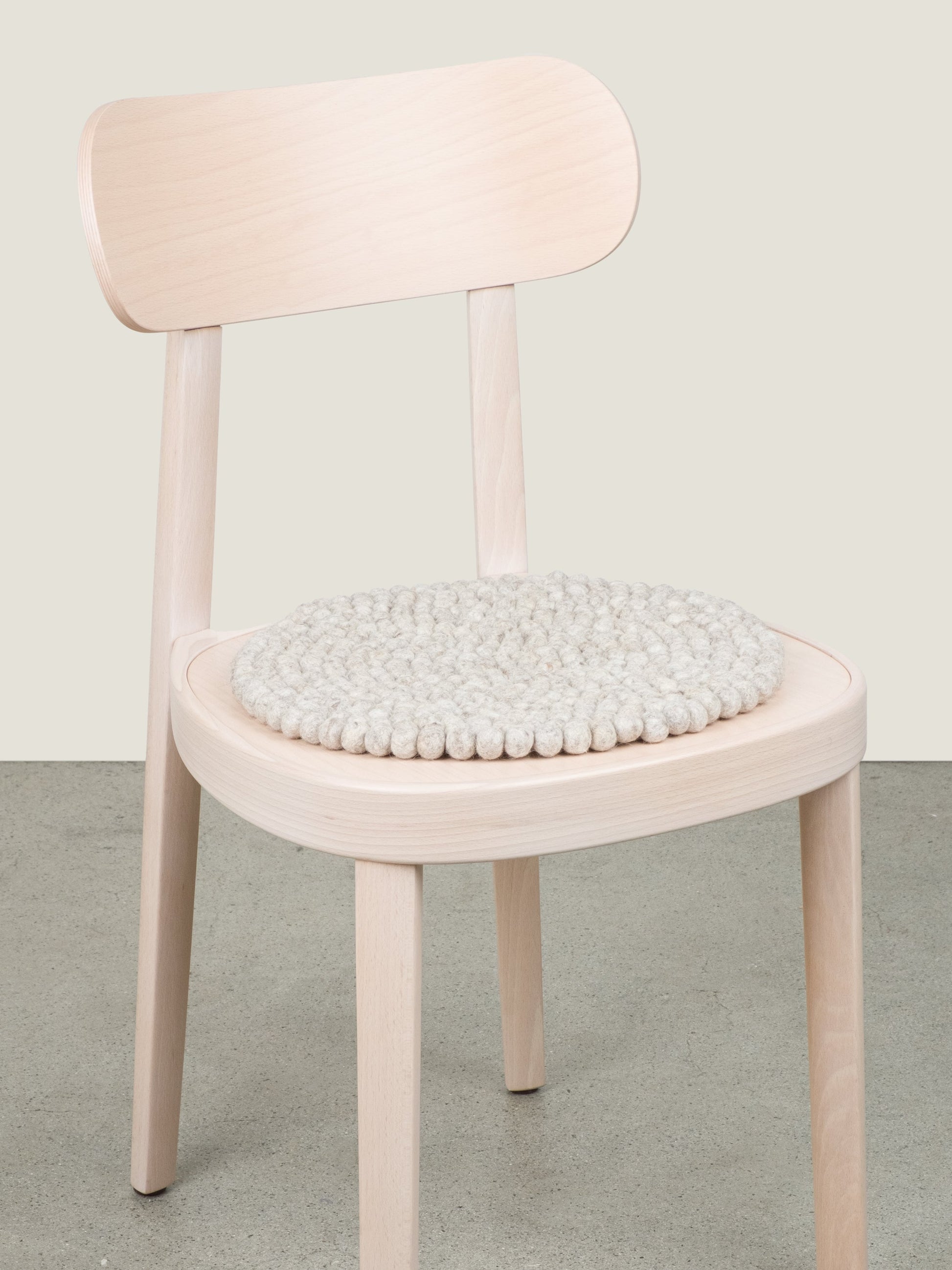 myfelt Béla Sitzkissen aus Schurwolle – Bild 5
