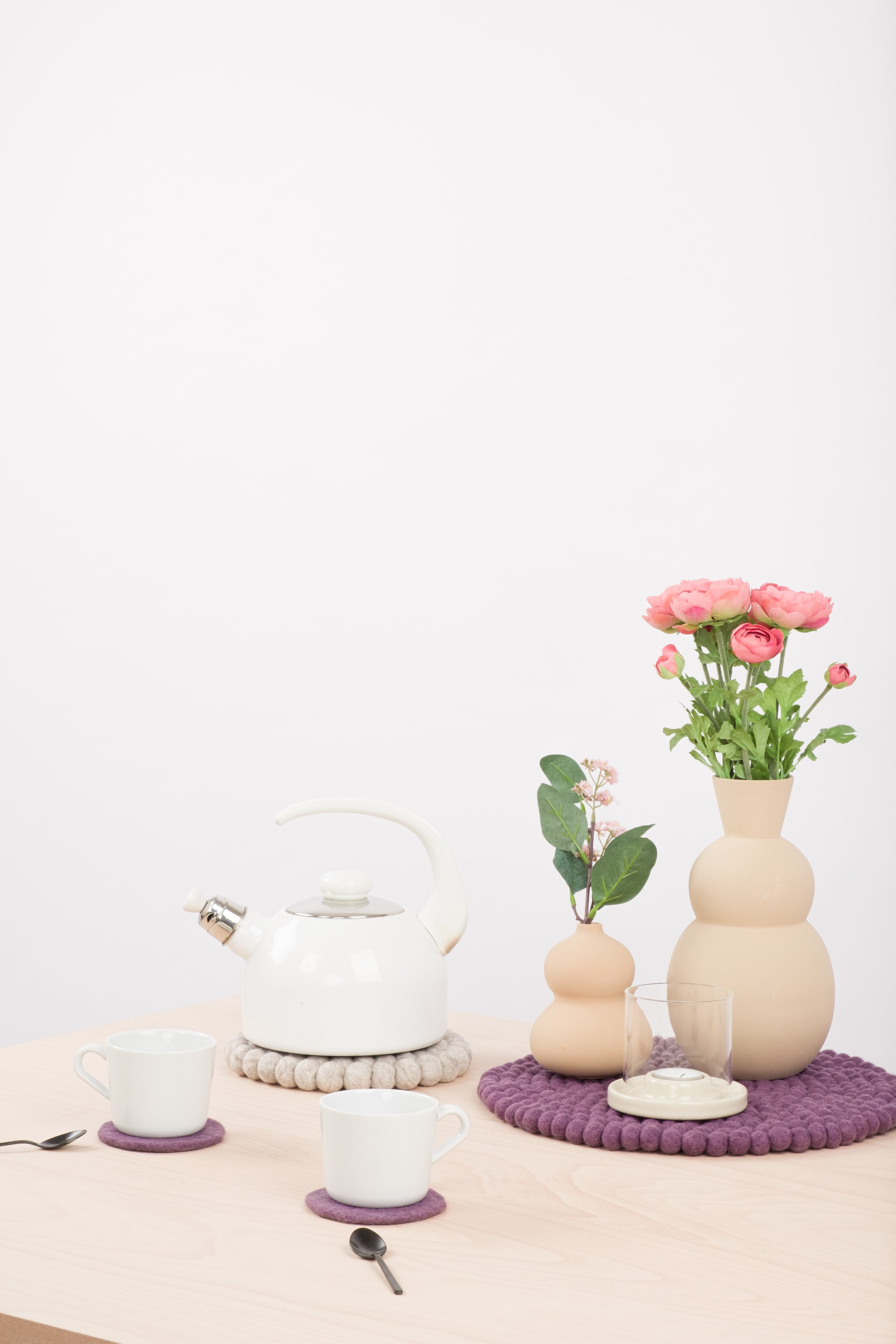 myfelt Béla Untersetzer Beige aus Schurwolle – Bild 3