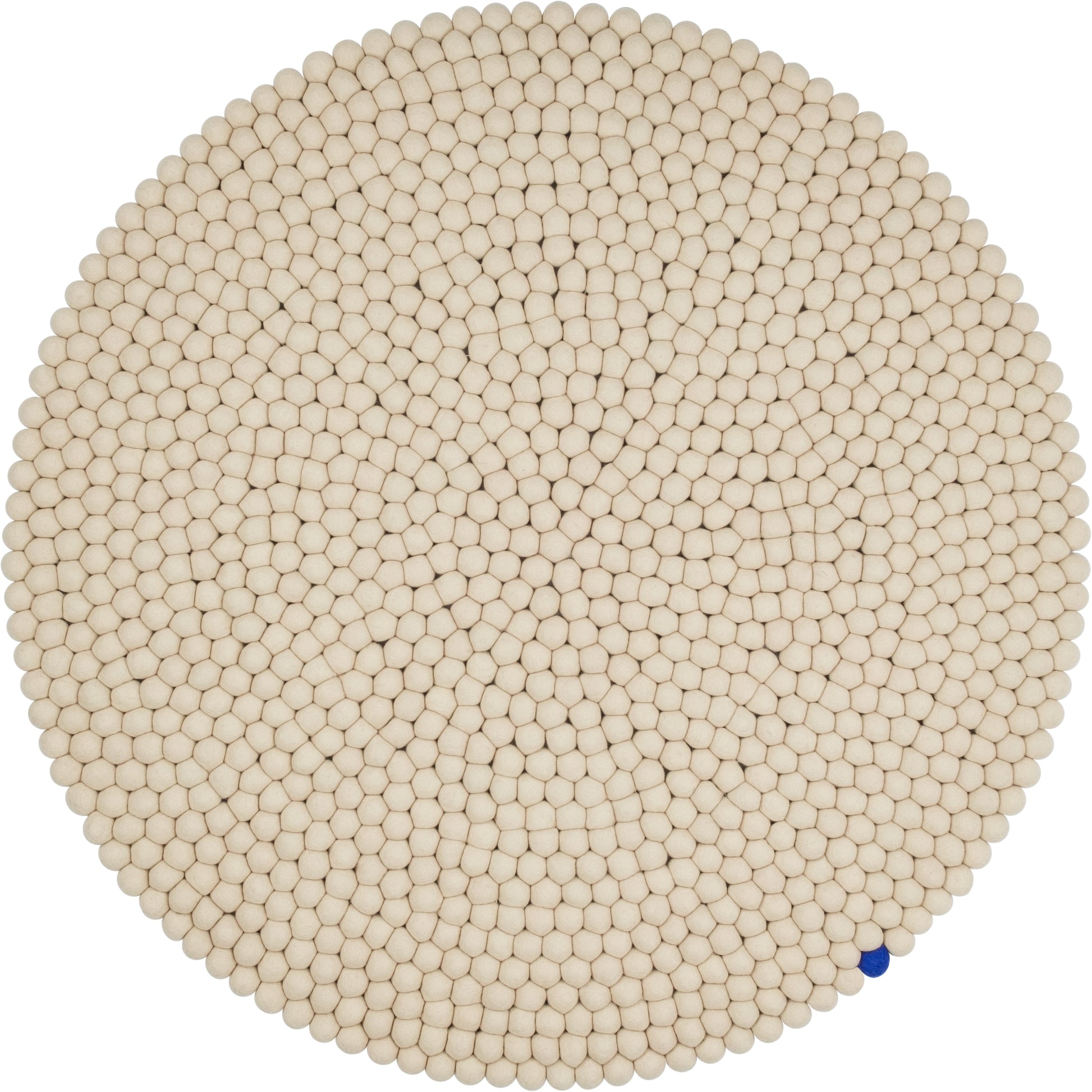 myfelt Big One Filzkugelteppich Beige aus Schurwolle