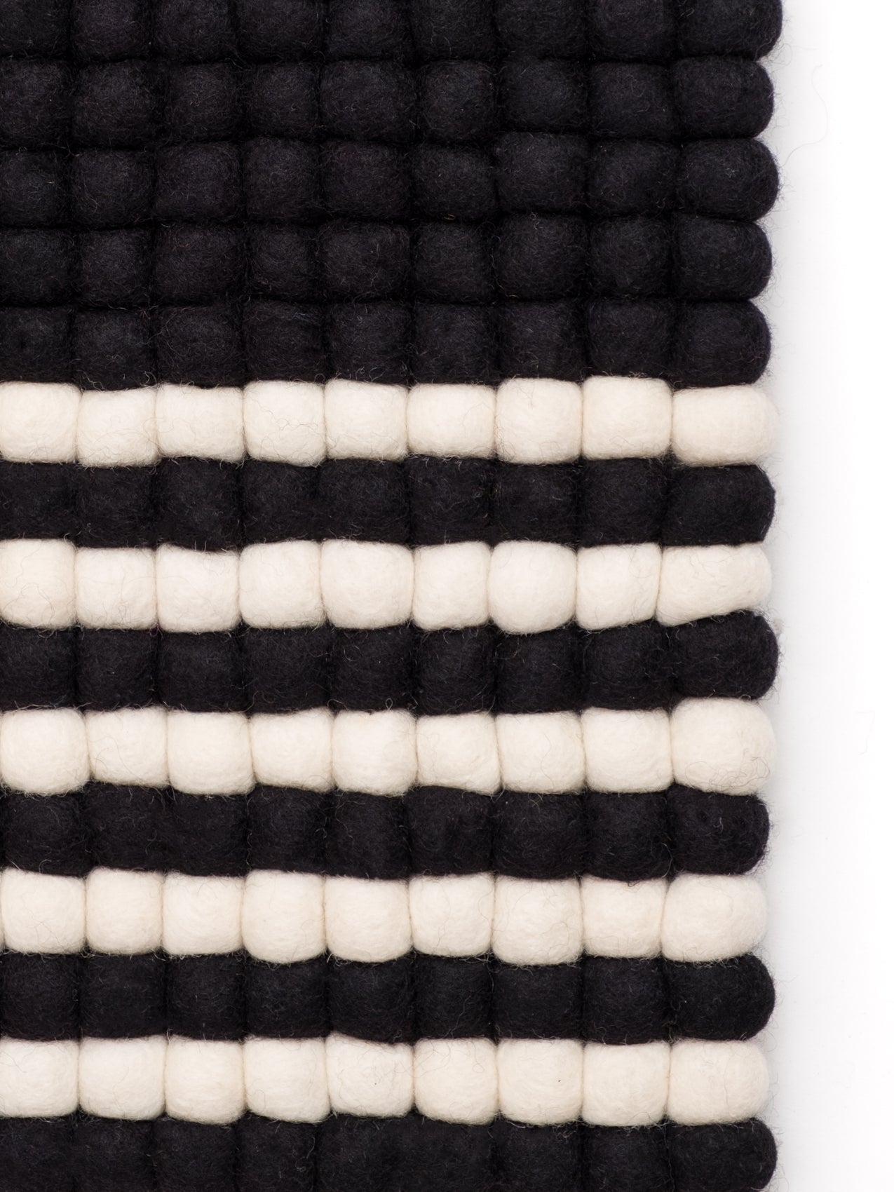 myfelt Lino Rugs aus Schurwolle – Bild 2