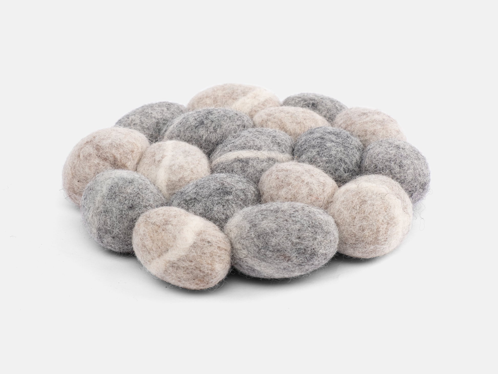 myfelt Ernie Untersetzer Grau, Beige aus Schurwolle – Bild 3