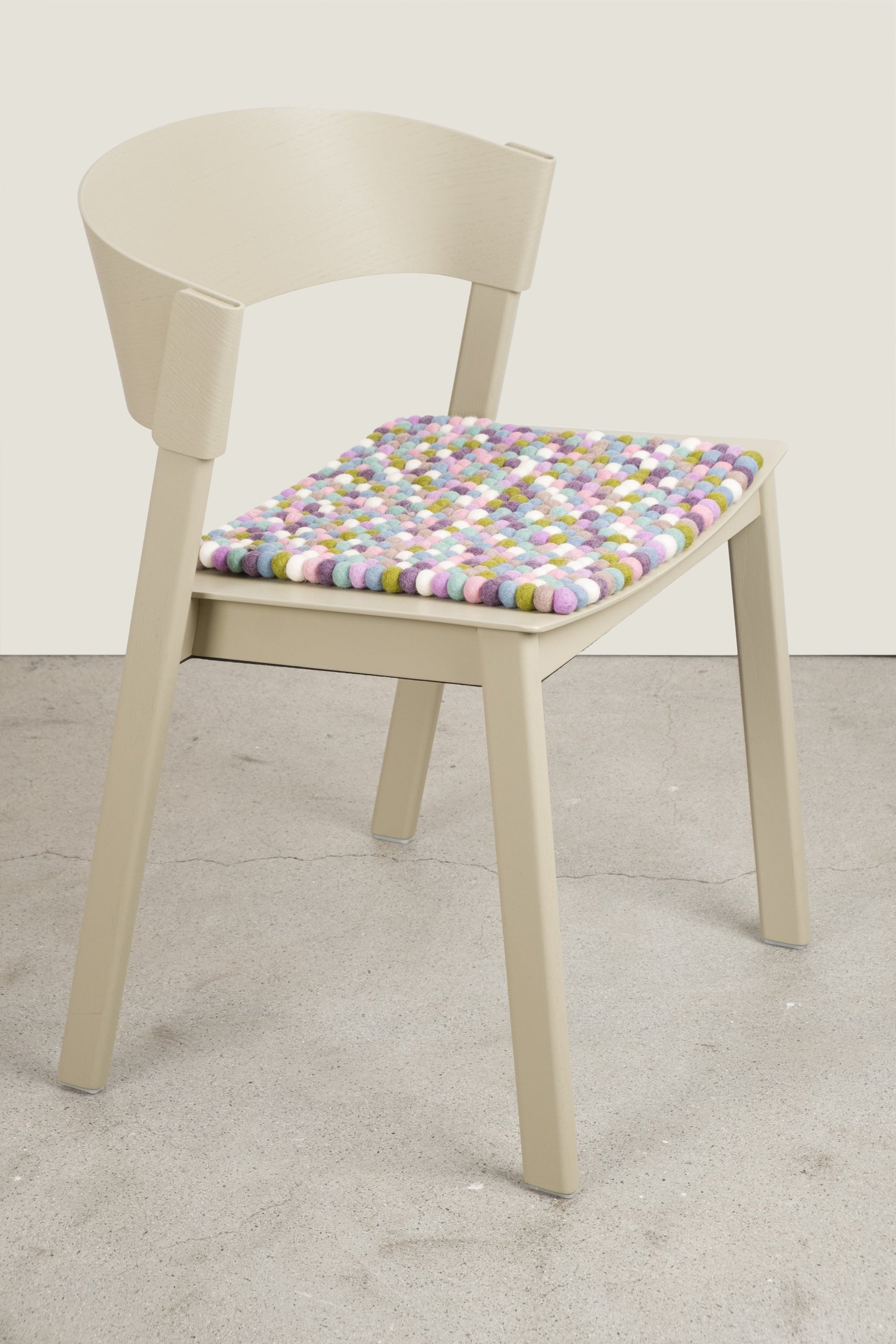 myfelt Greta Sitzkissen aus Schurwolle – Bild 2