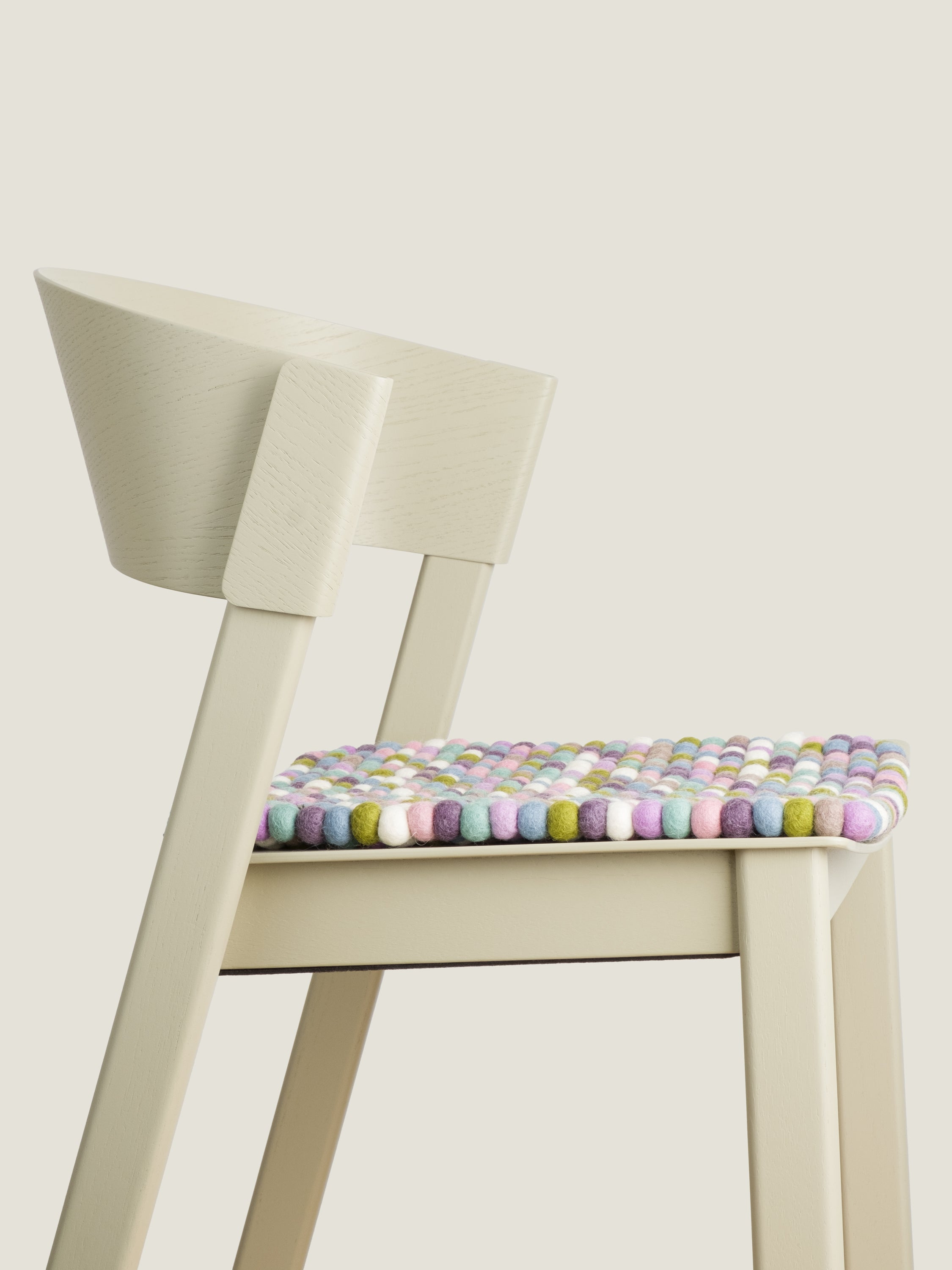 myfelt Greta Sitzkissen aus Schurwolle – Bild 6