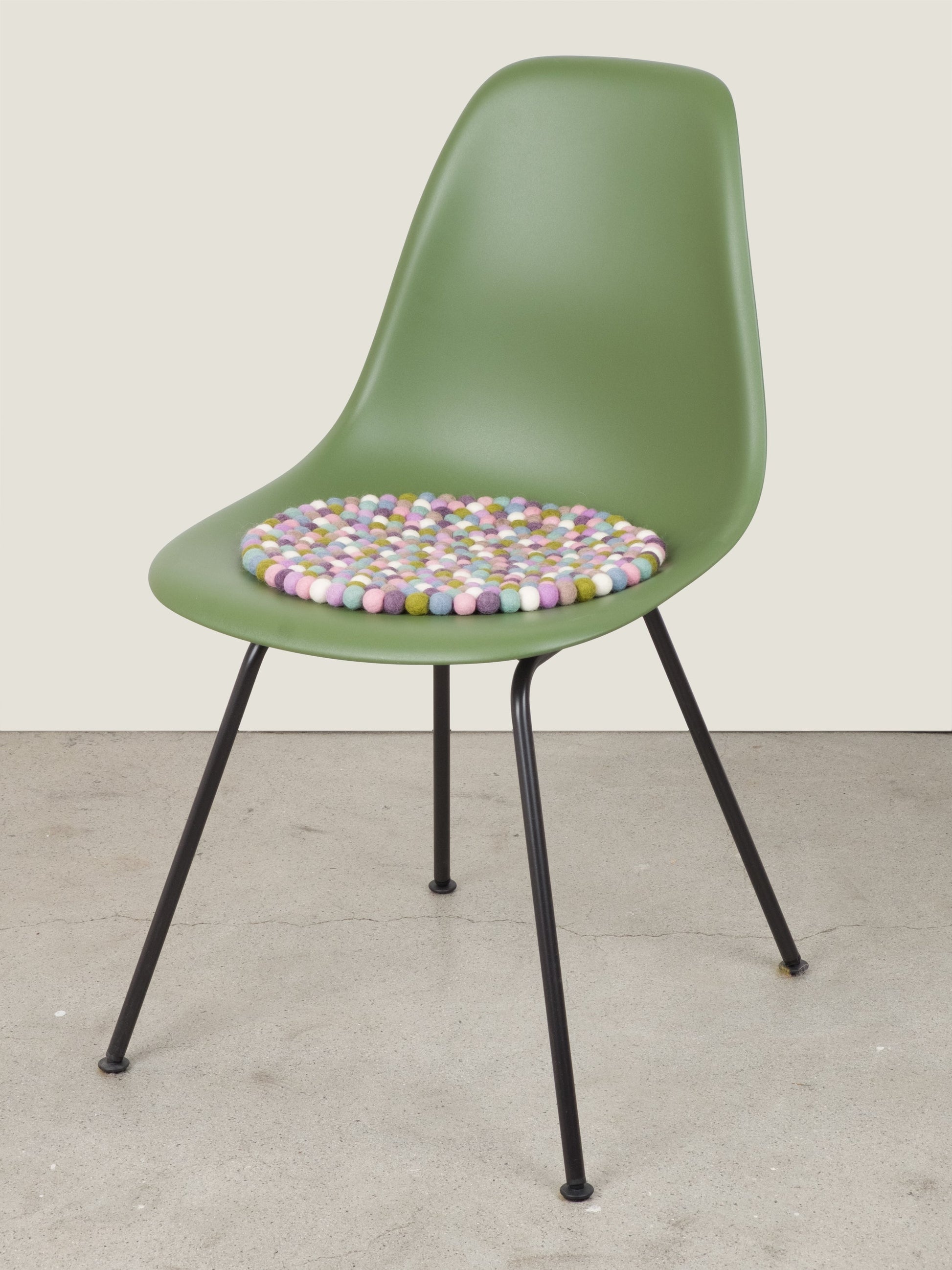 myfelt Greta Sitzkissen aus Schurwolle – Bild 5