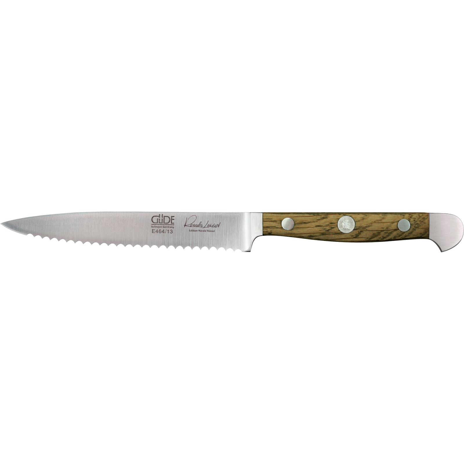 Ein Bild aus dem Taiga Store von taiga.green. Ein Schälmesser mit einer silbernen Klinge und einem Holzgriff mit drei Metallnieten, dargestellt auf weißem Hintergrund. Jetzt bestellen im Eco Shop von www.taiga.green. Hier nachhaltig einkaufen mit dem Taiga Eco Rating