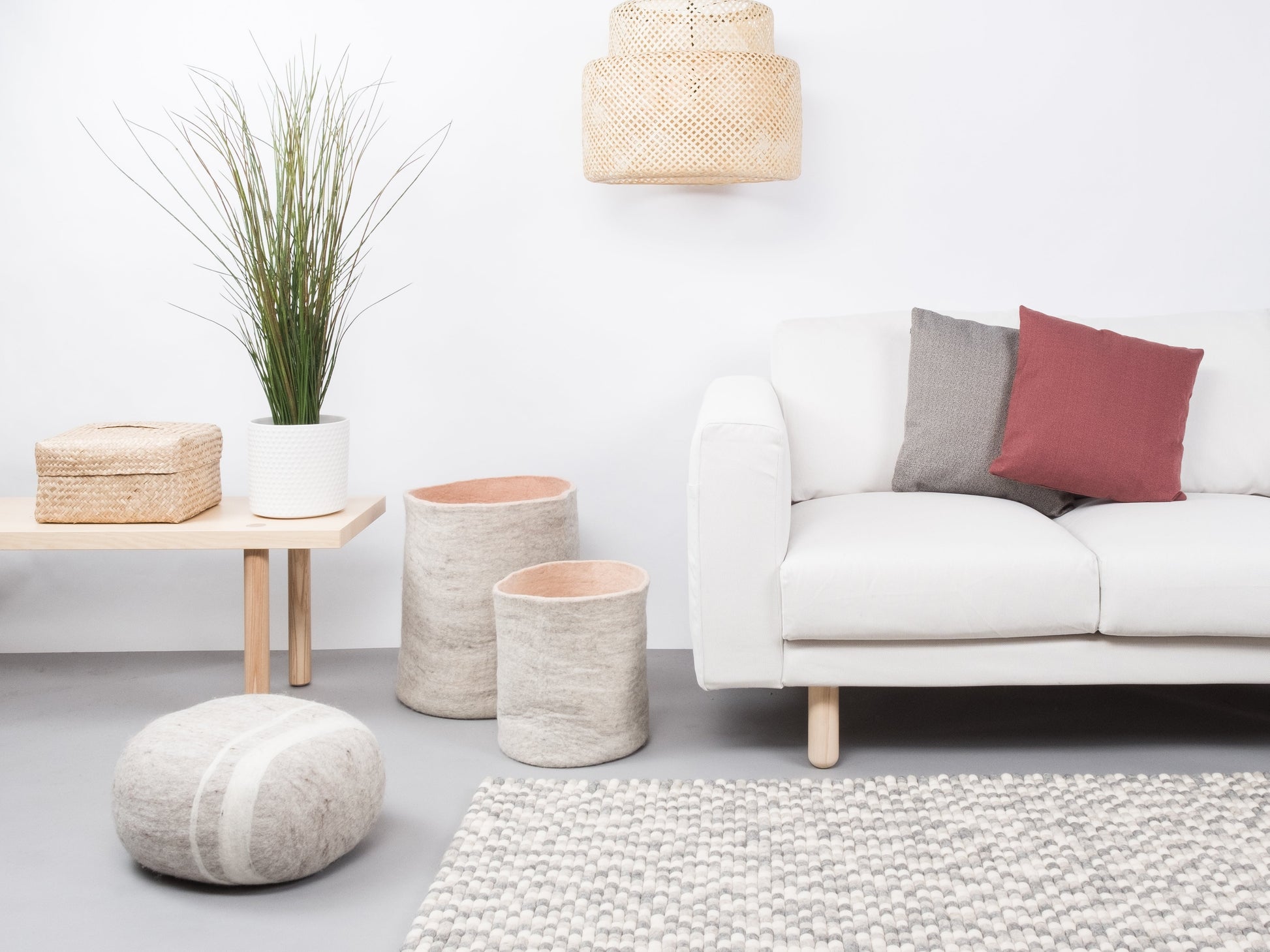 myfelt Hella Filzkugelteppich aus Schurwolle – Bild 6