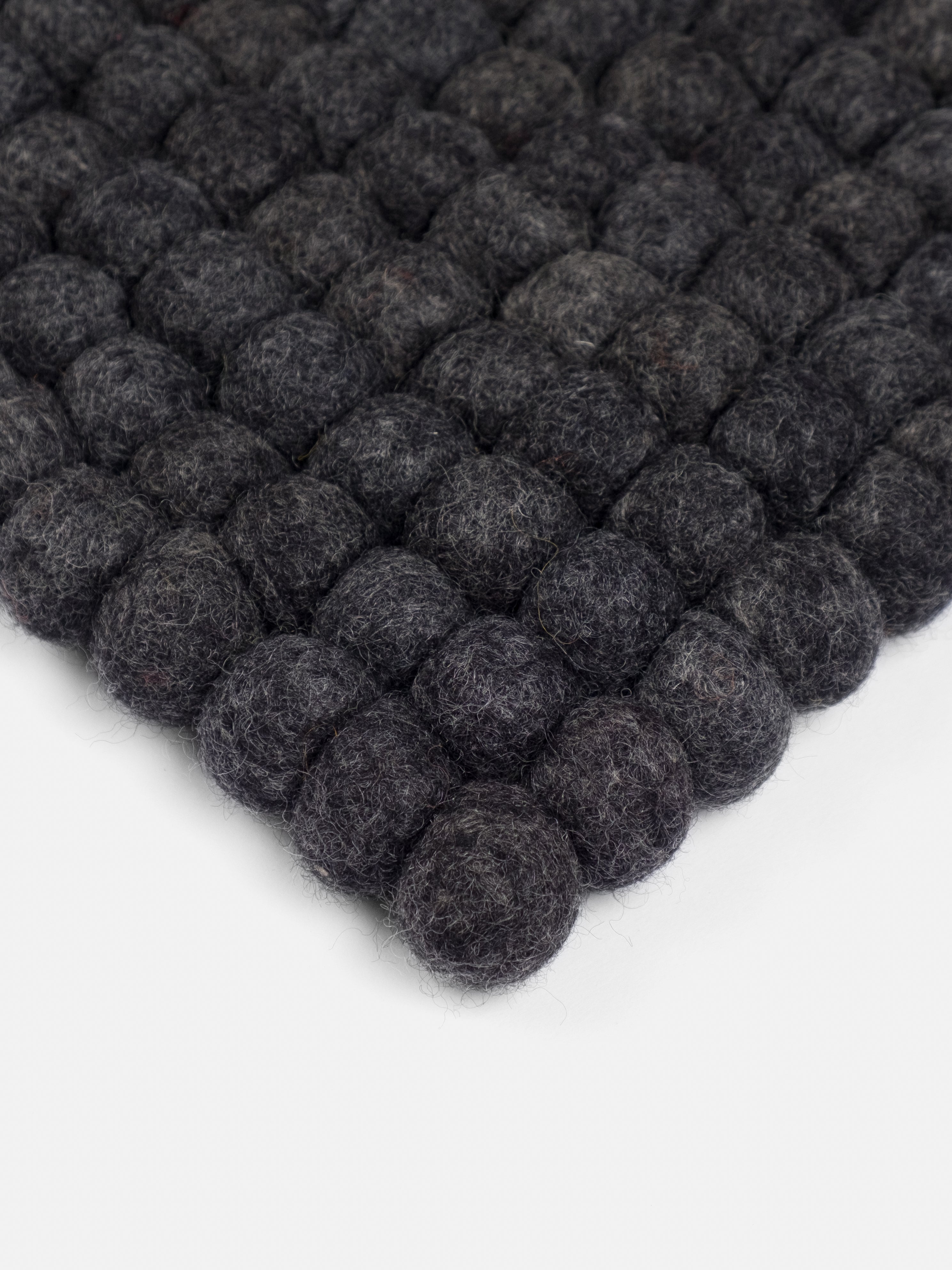 myfelt Hugo Rugs aus Schurwolle – Bild 8