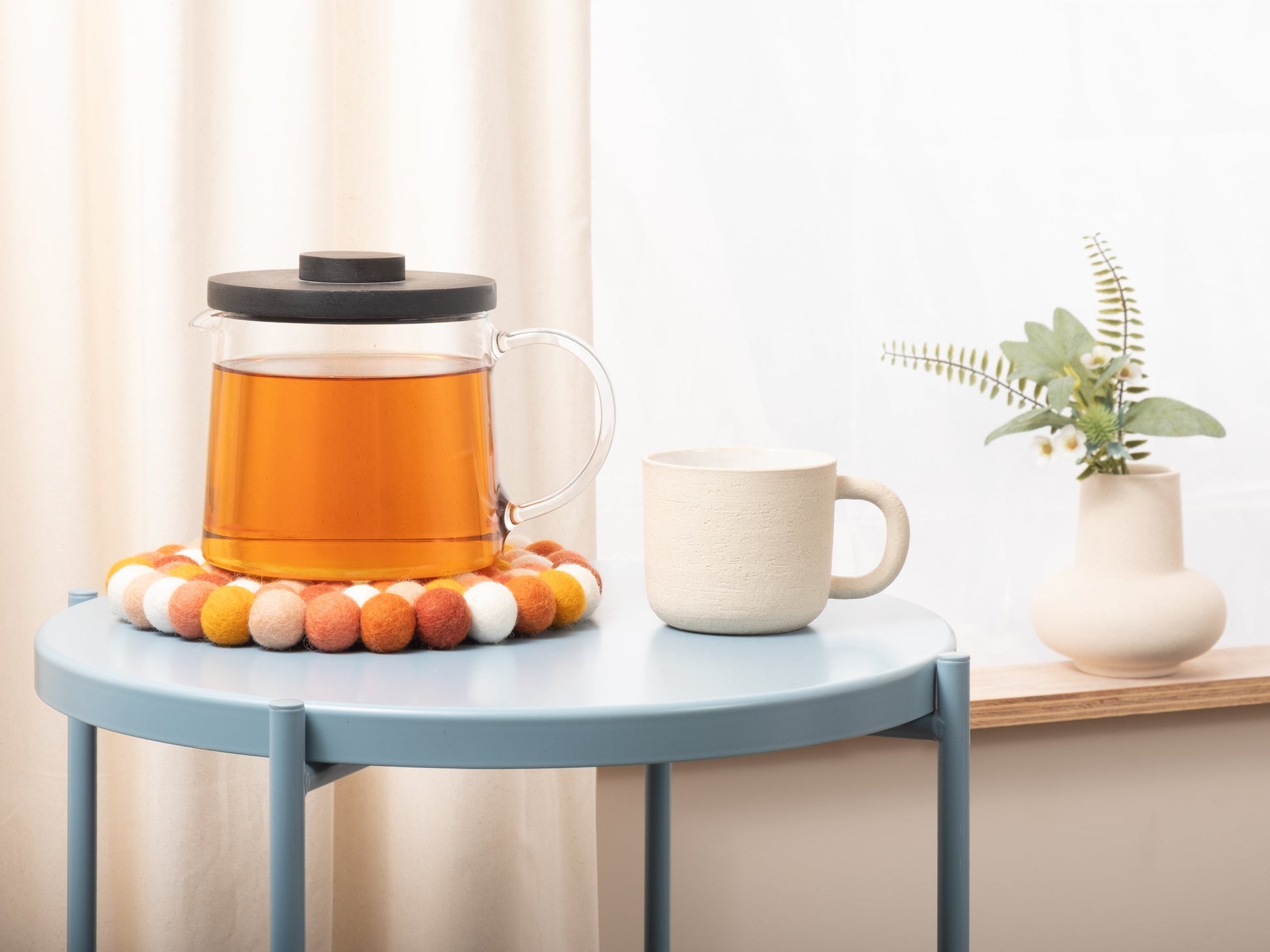 myfelt Juna Untersetzer Rot, Orange, Weiß aus Schurwolle – Bild 5