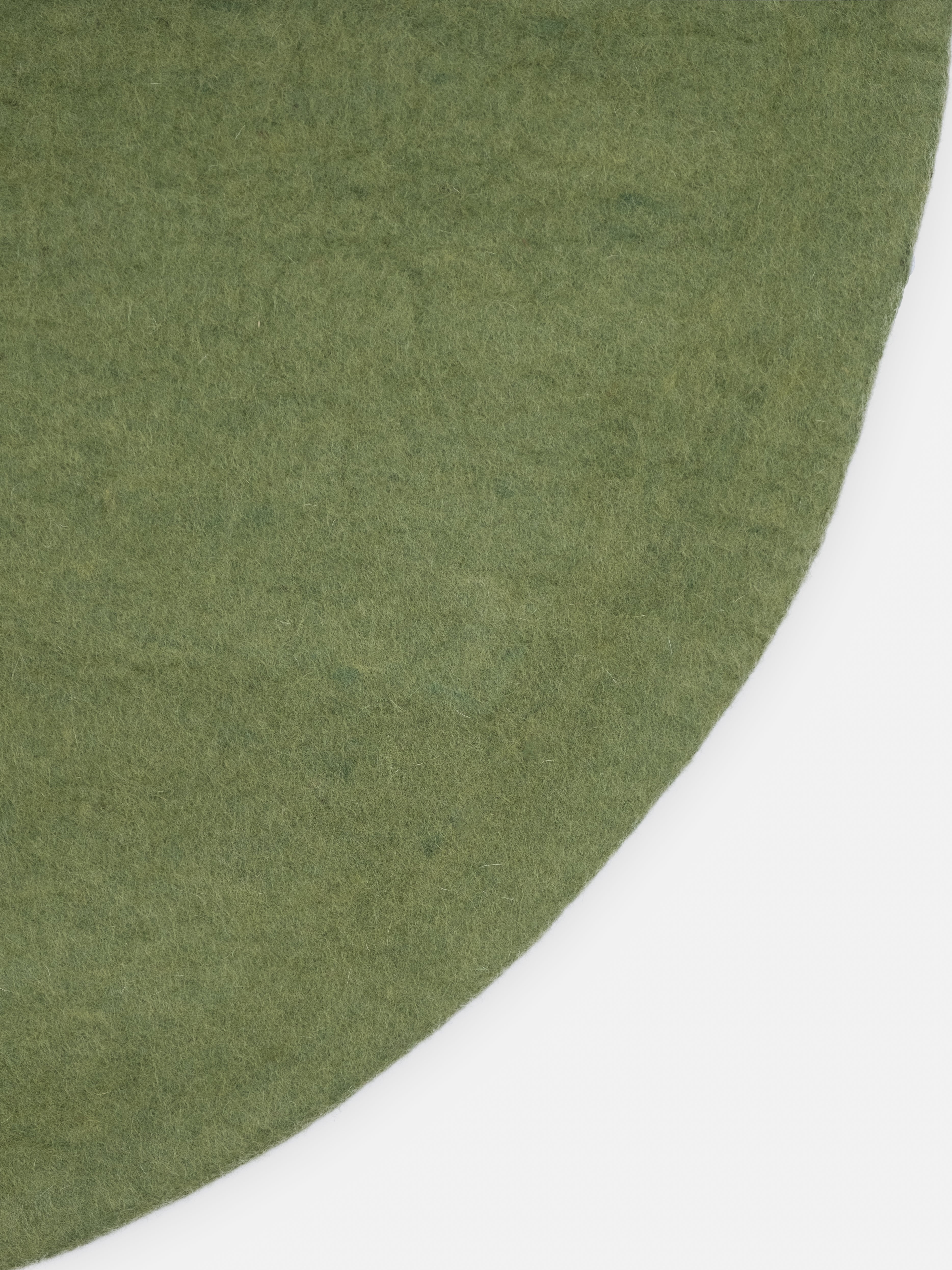 myfelt Kaspar Filzkugelteppich Grün, Beige aus Schurwolle – Bild 7