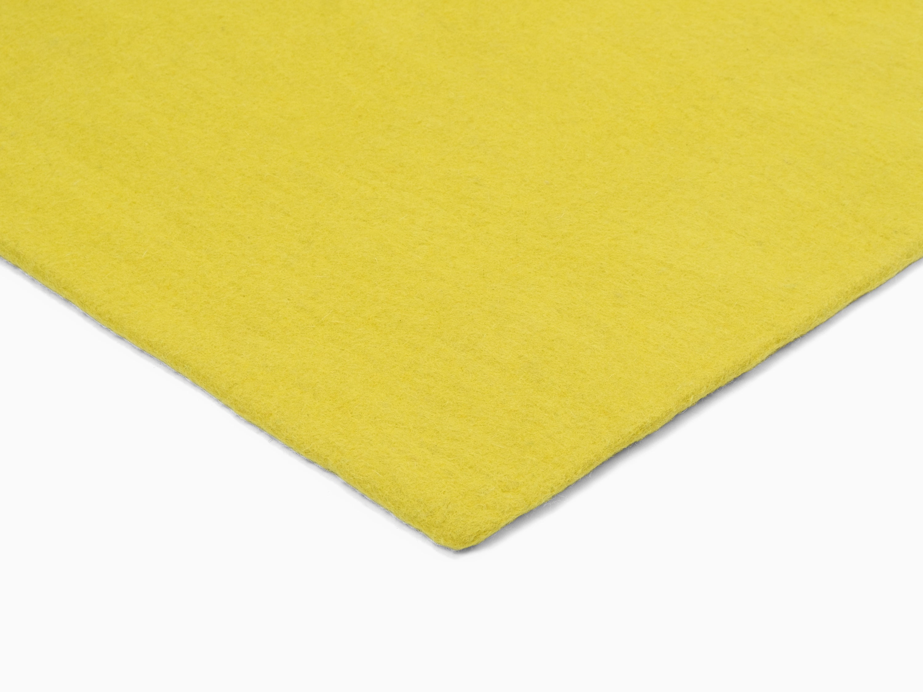 myfelt Kata Filzkugelteppich Grün, Gelb aus Schurwolle – Bild 6