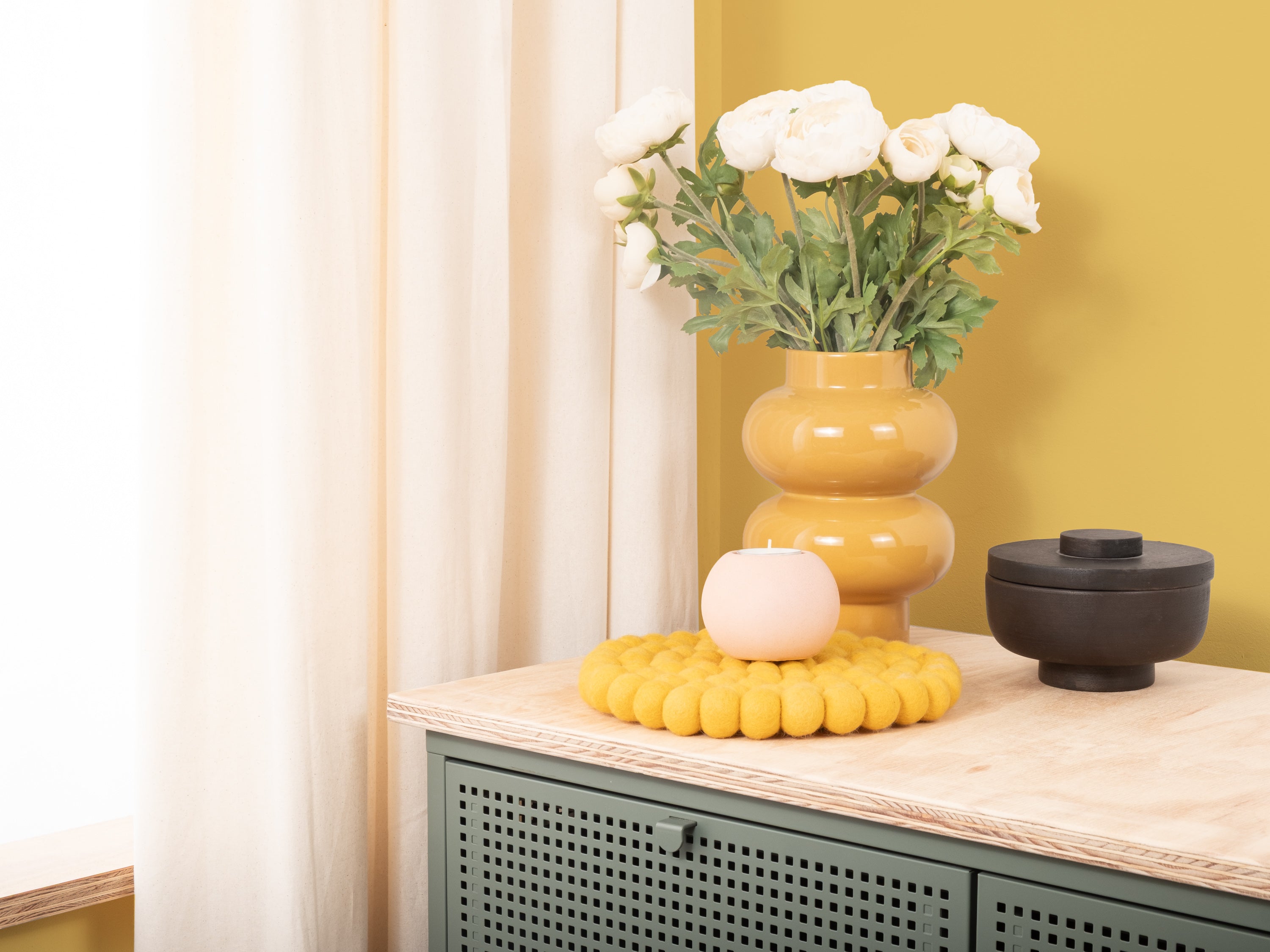 myfelt Kira Untersetzer Gelb aus Schurwolle – Bild 4