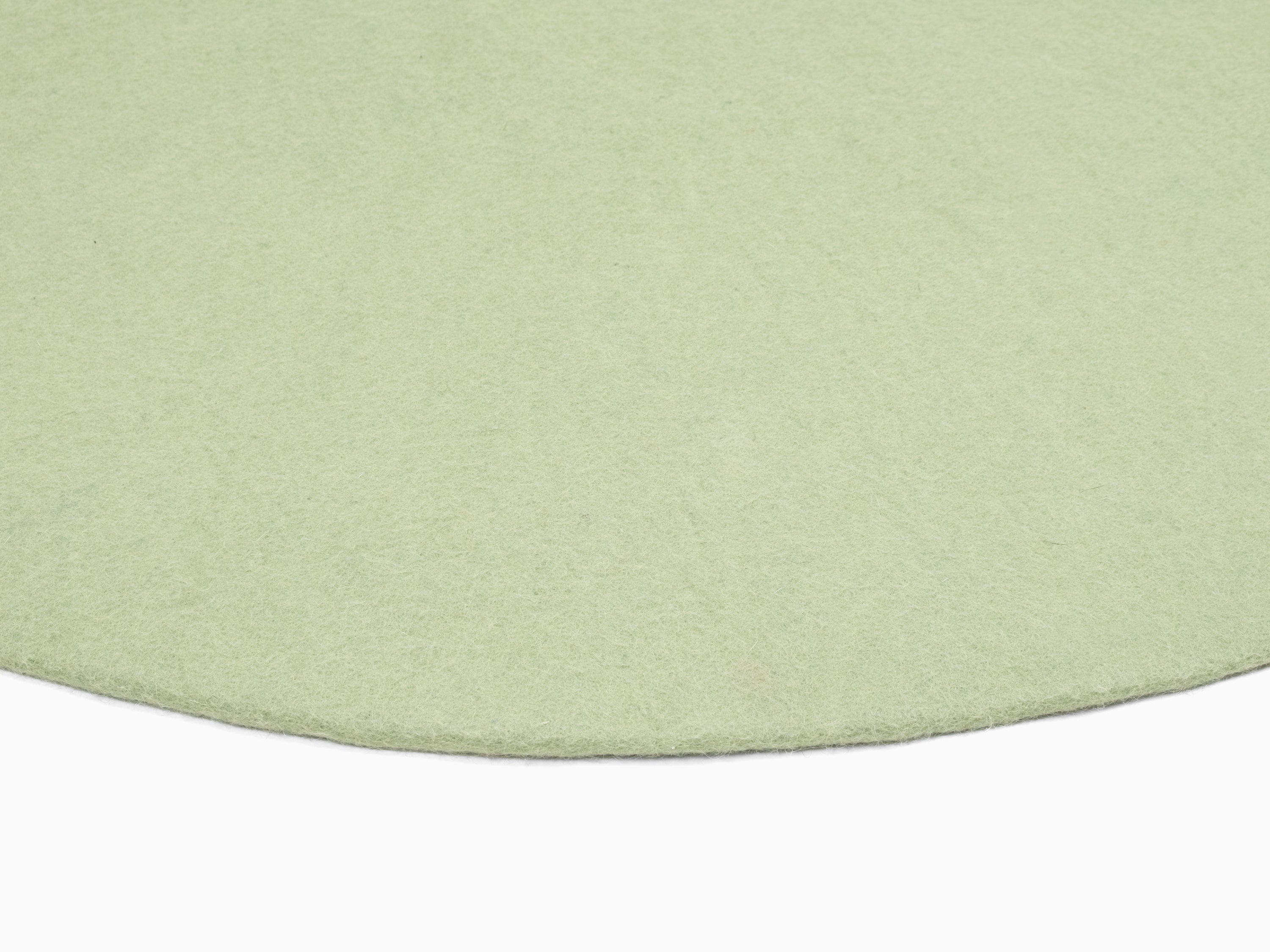 myfelt Lasse Filzkugelteppich Grün, Beige, Weiß aus Schurwolle – Bild 6