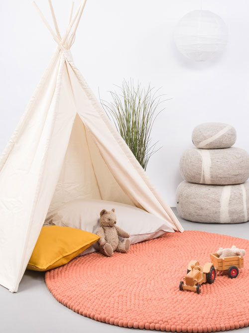 myfelt Lea Filzkugelteppich aus Schurwolle – Bild 7