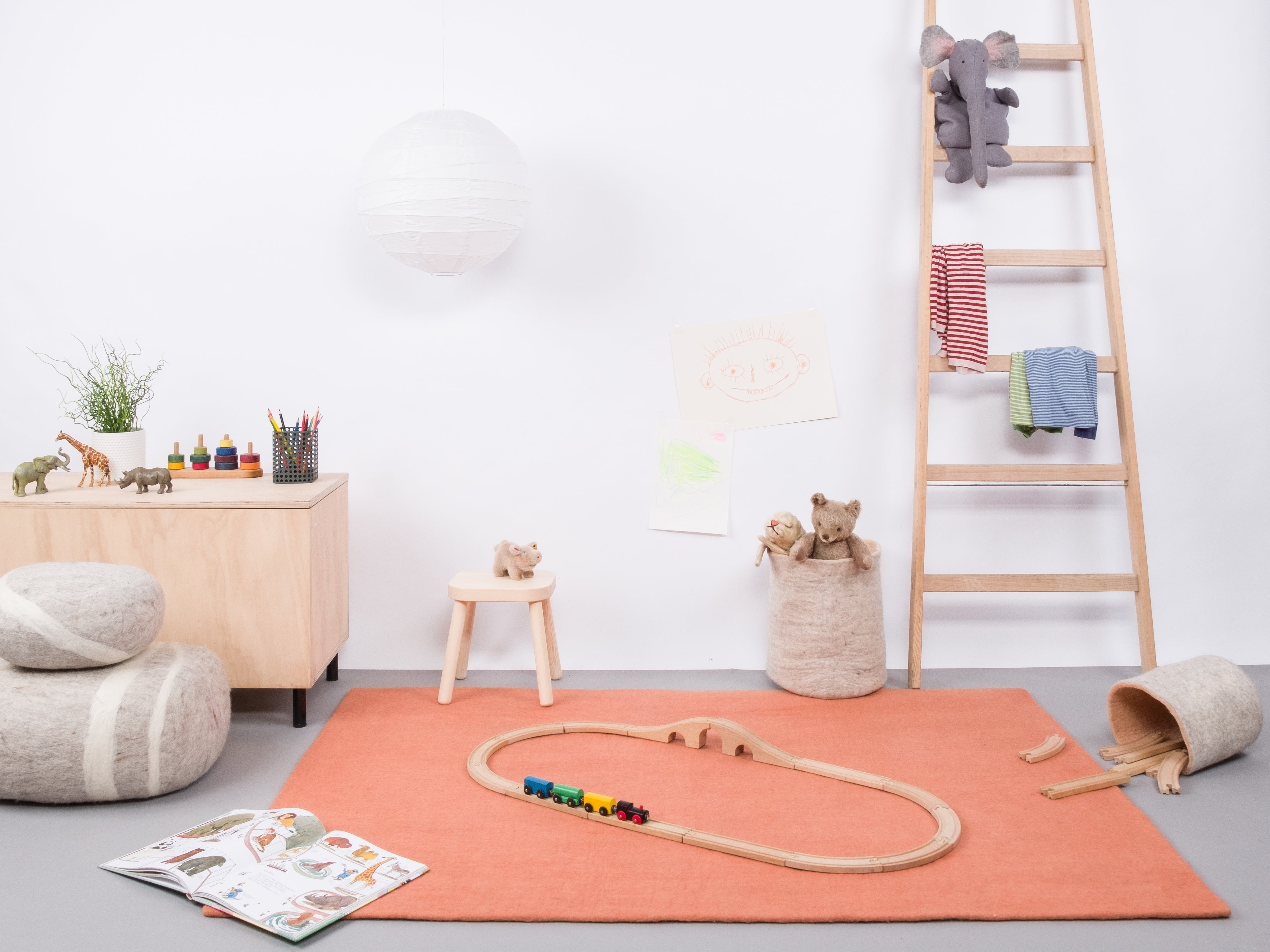 myfelt Lea Filzkugelteppich aus Schurwolle – Bild 5