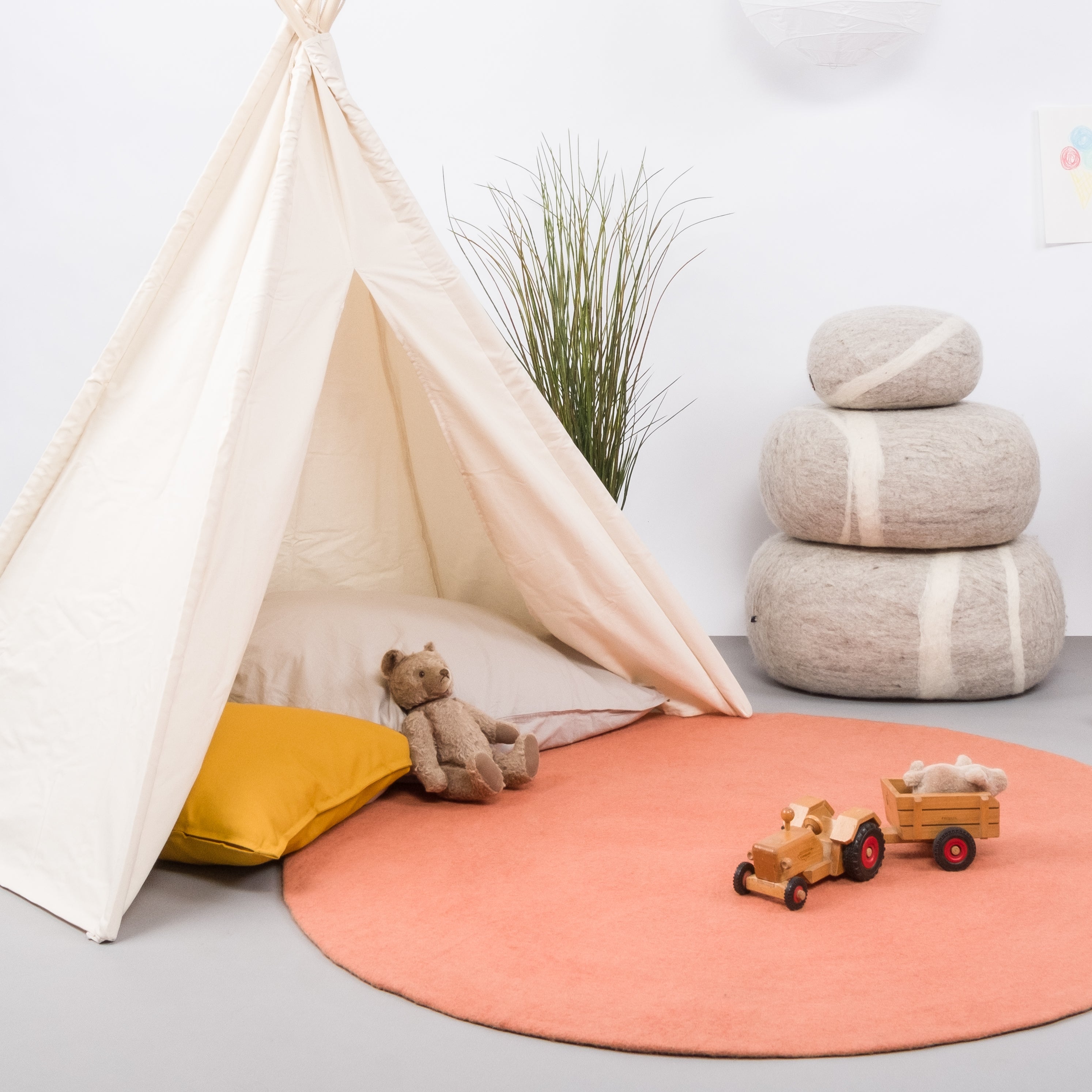 myfelt Lea Filzkugelteppich aus Schurwolle – Bild 6