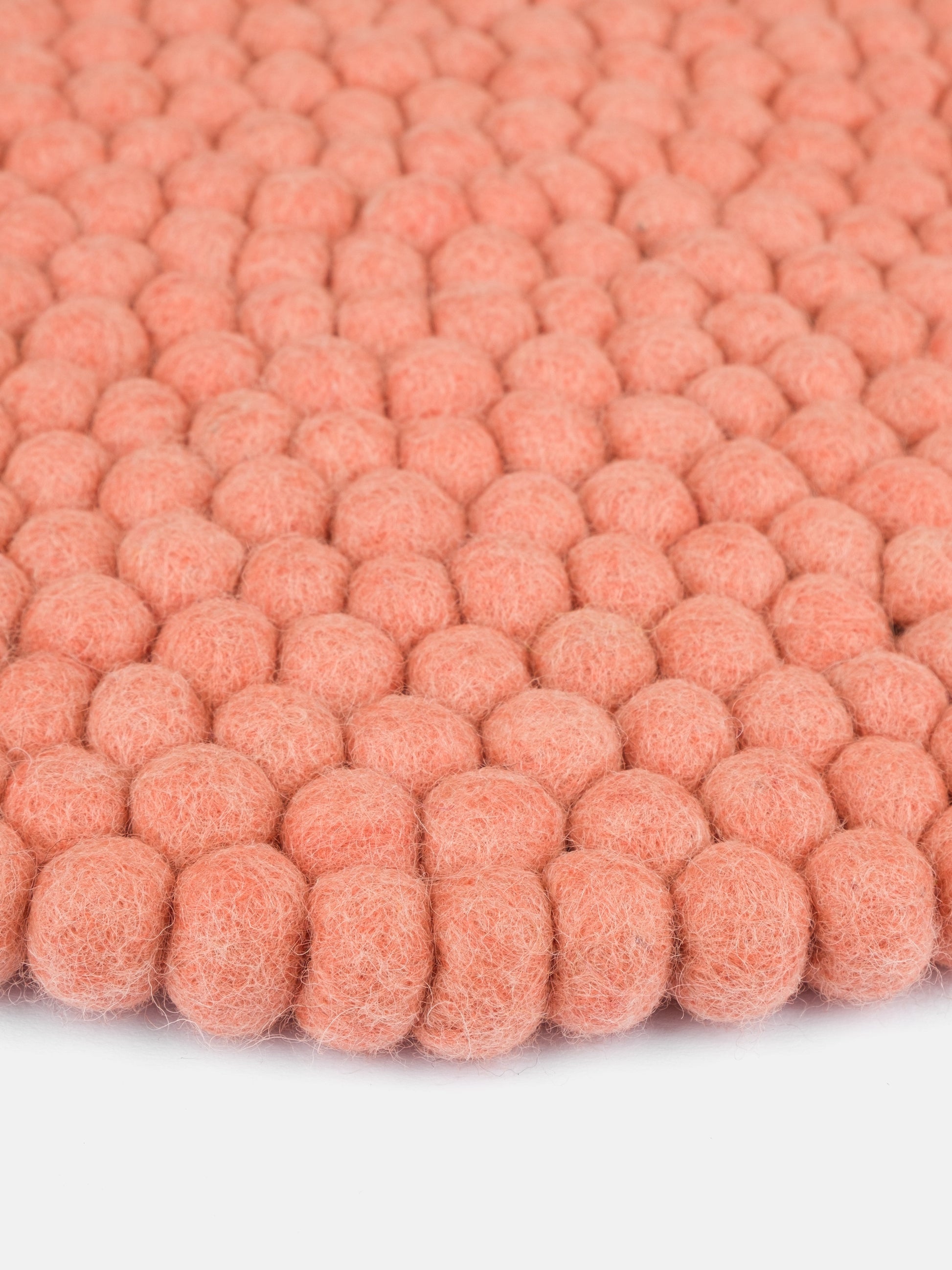 myfelt Lea Sitzkissen aus Schurwolle – Bild 3