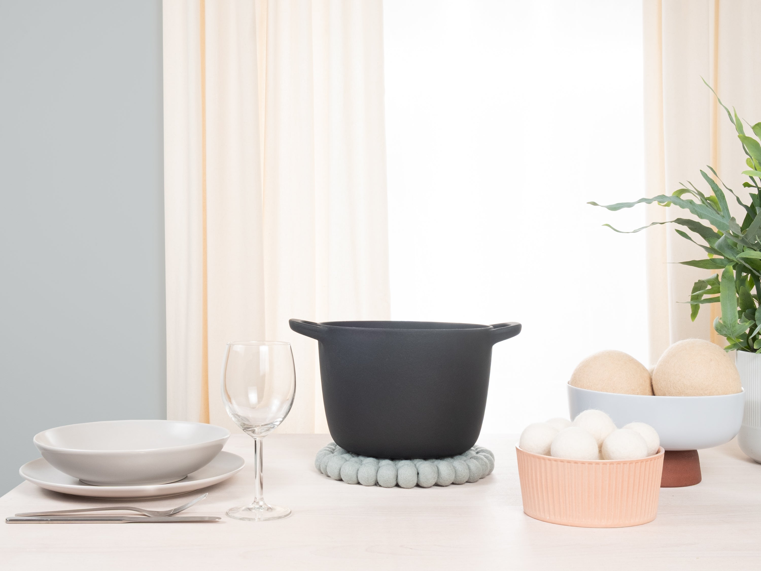 myfelt Liv Untersetzer Blau aus Schurwolle – Bild 4