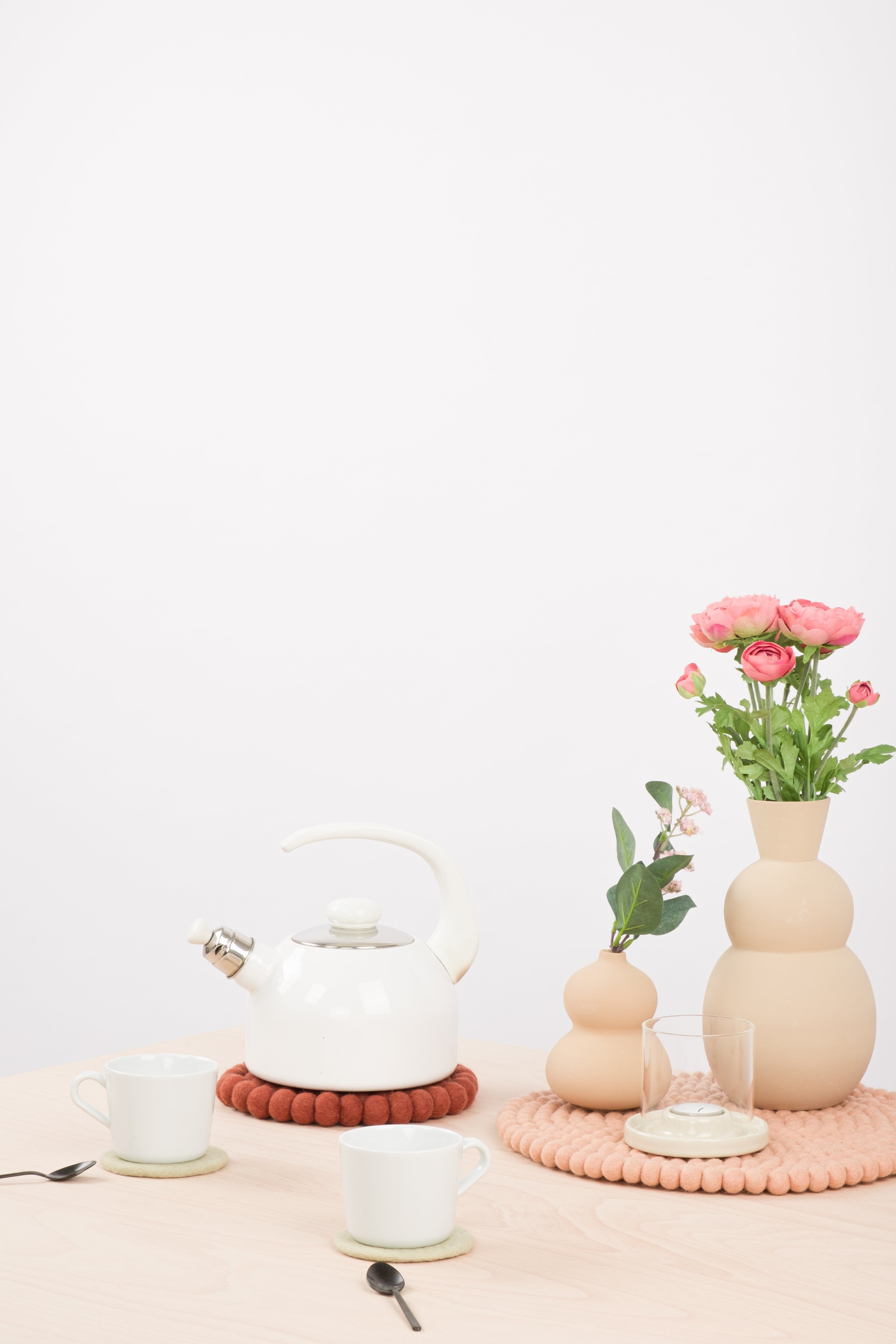 myfelt Lora Untersetzer Rot aus Schurwolle – Bild 2