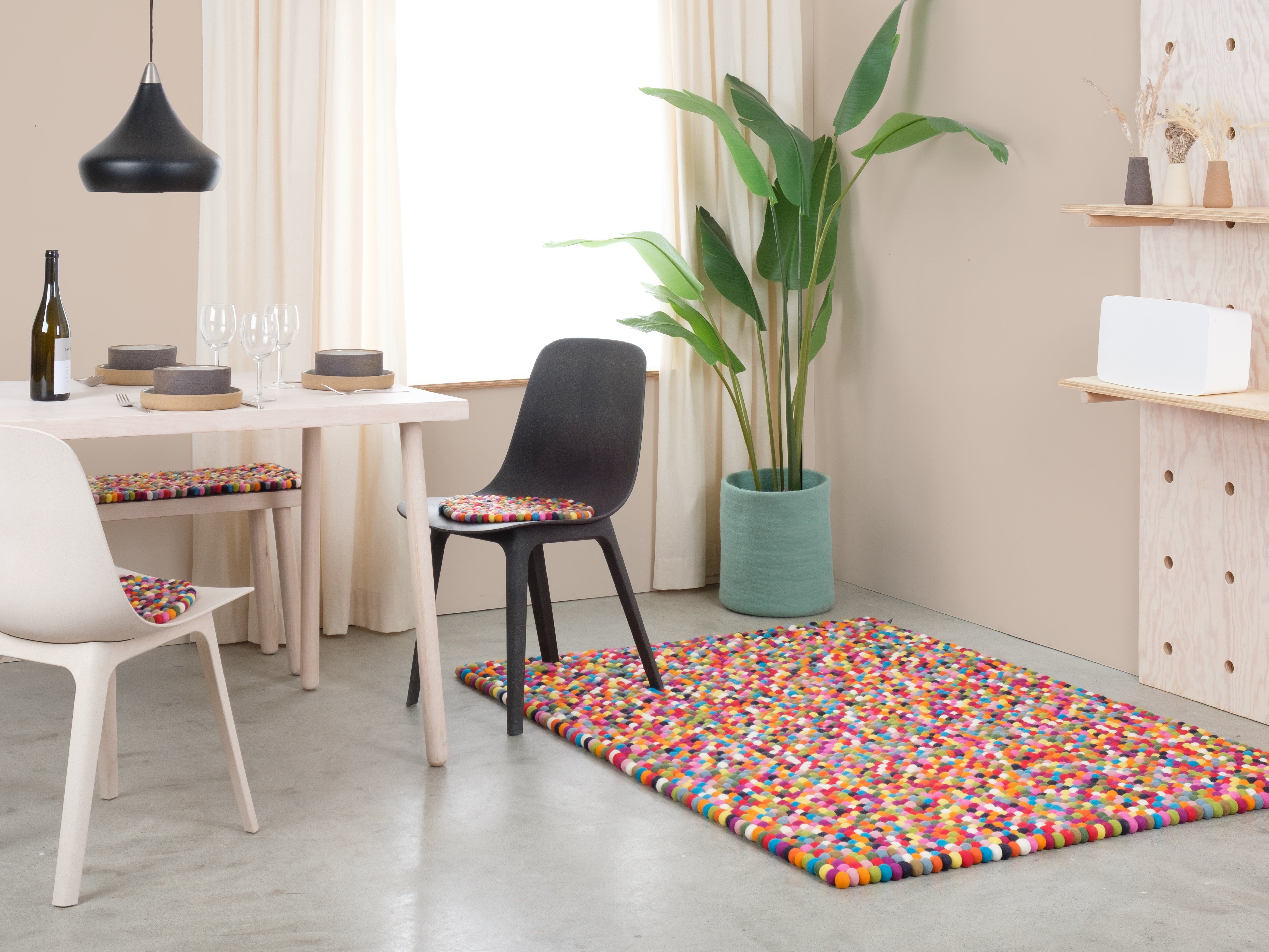 myfelt Lotte Rugs Mehrfarbig aus Schurwolle – Bild 3