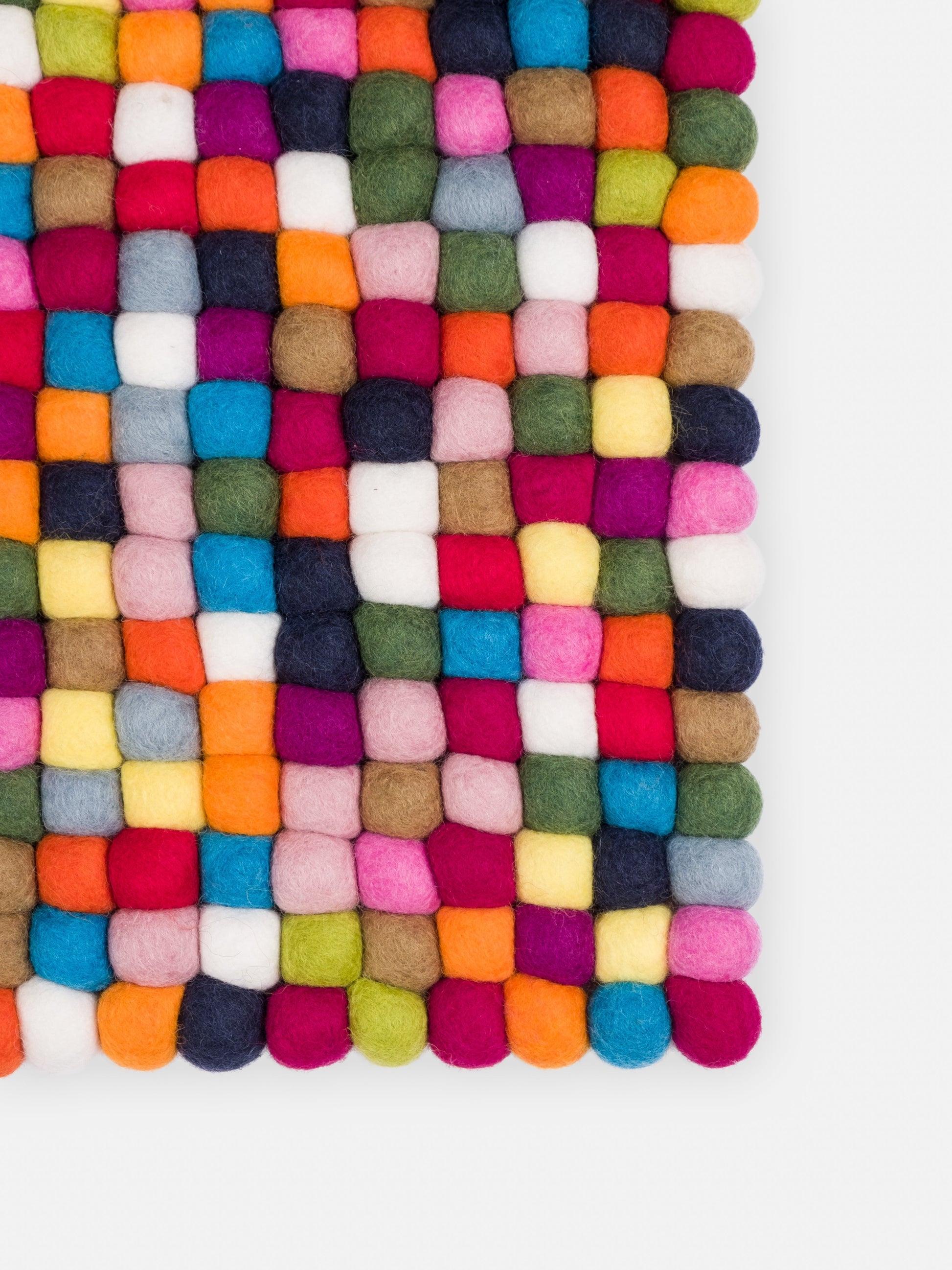myfelt Lotte Rugs Mehrfarbig aus Schurwolle – Bild 7