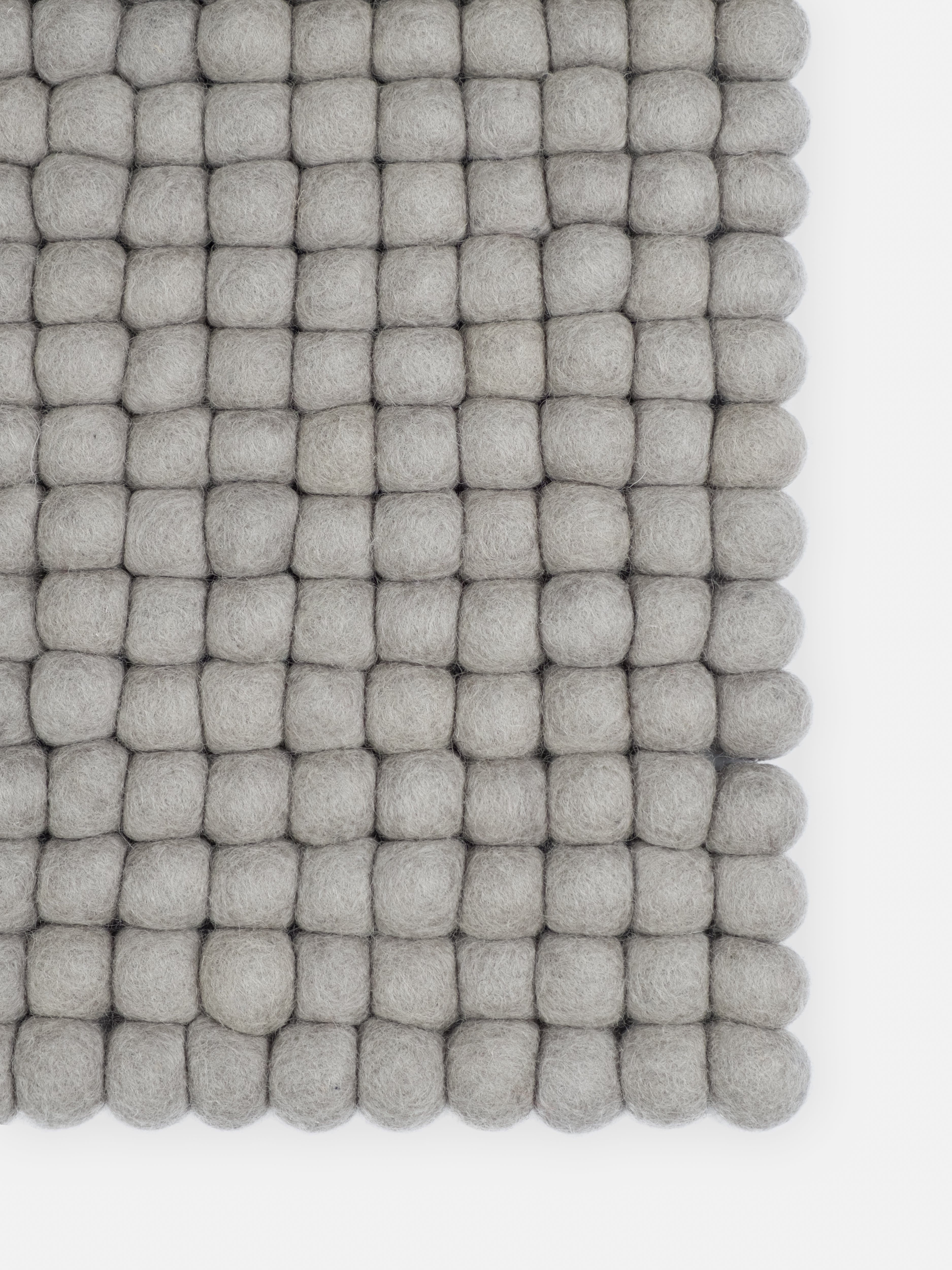 myfelt Luis Rugs Grau aus Schurwolle – Bild 7