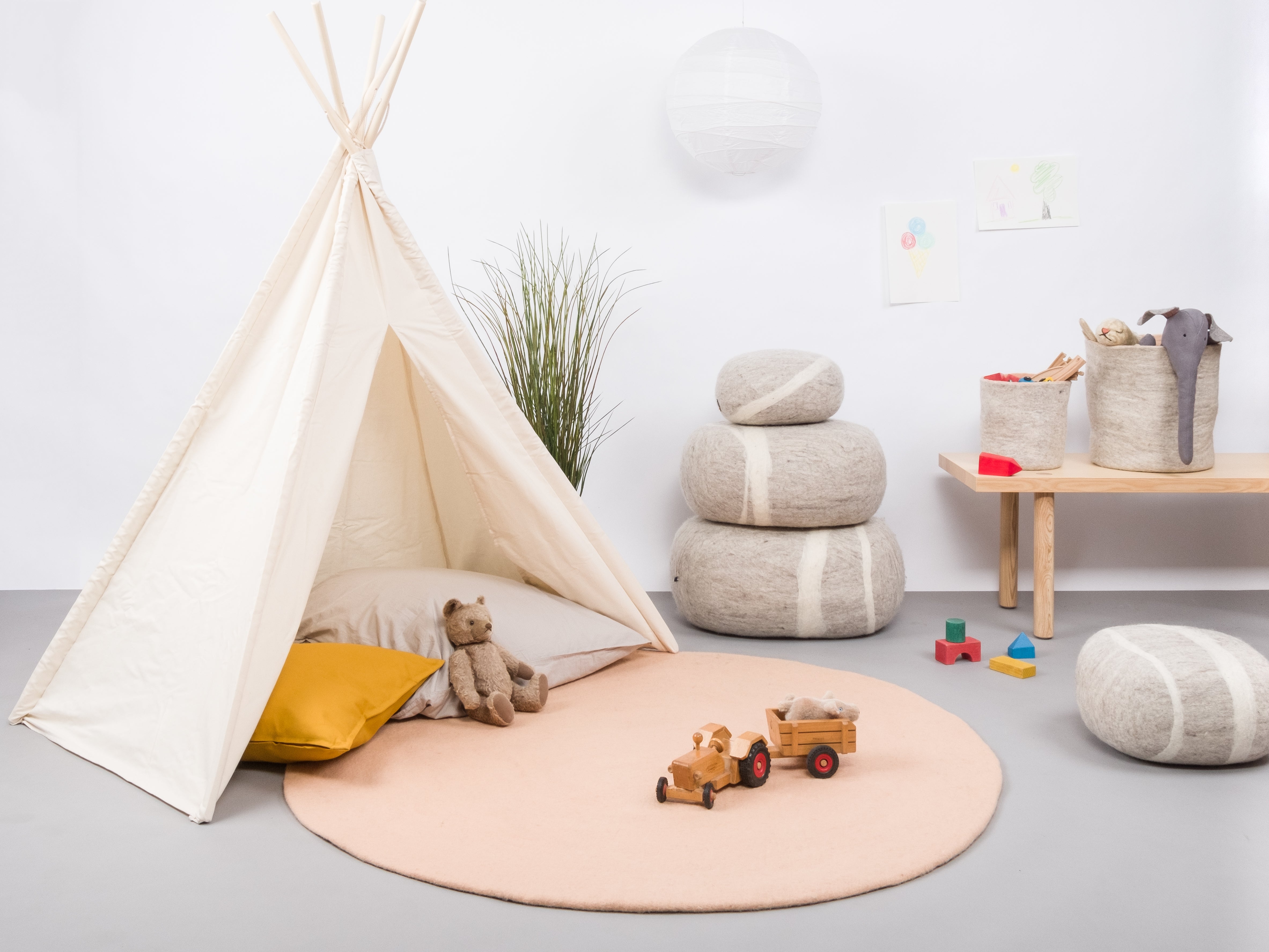 myfelt Merle Filzkugelteppich Rosa aus Schurwolle – Bild 5