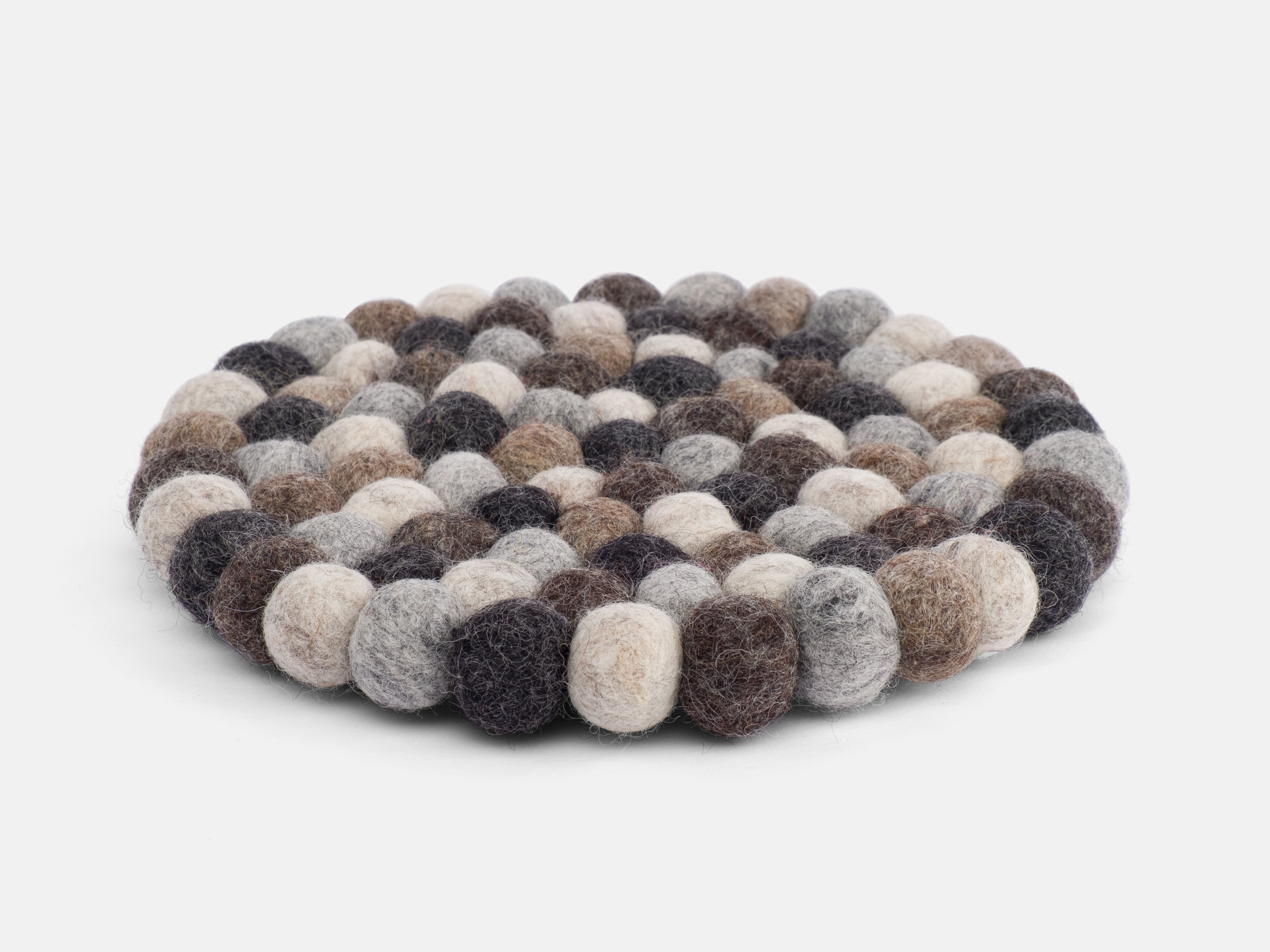 myfelt Néla Untersetzer aus Schurwolle – Bild 4