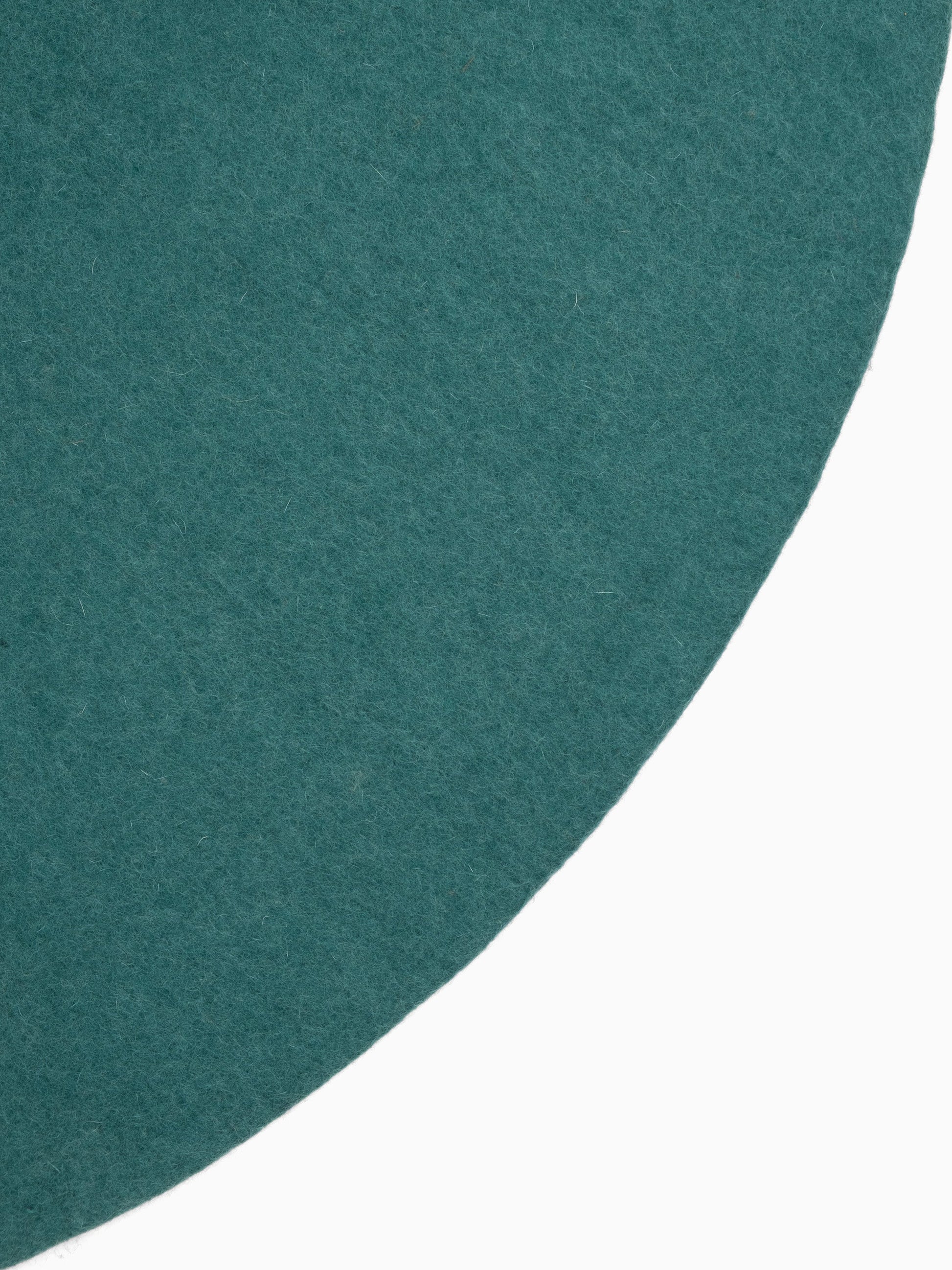 myfelt Noah Filzkugelteppich Blau, Rot aus Schurwolle – Bild 5