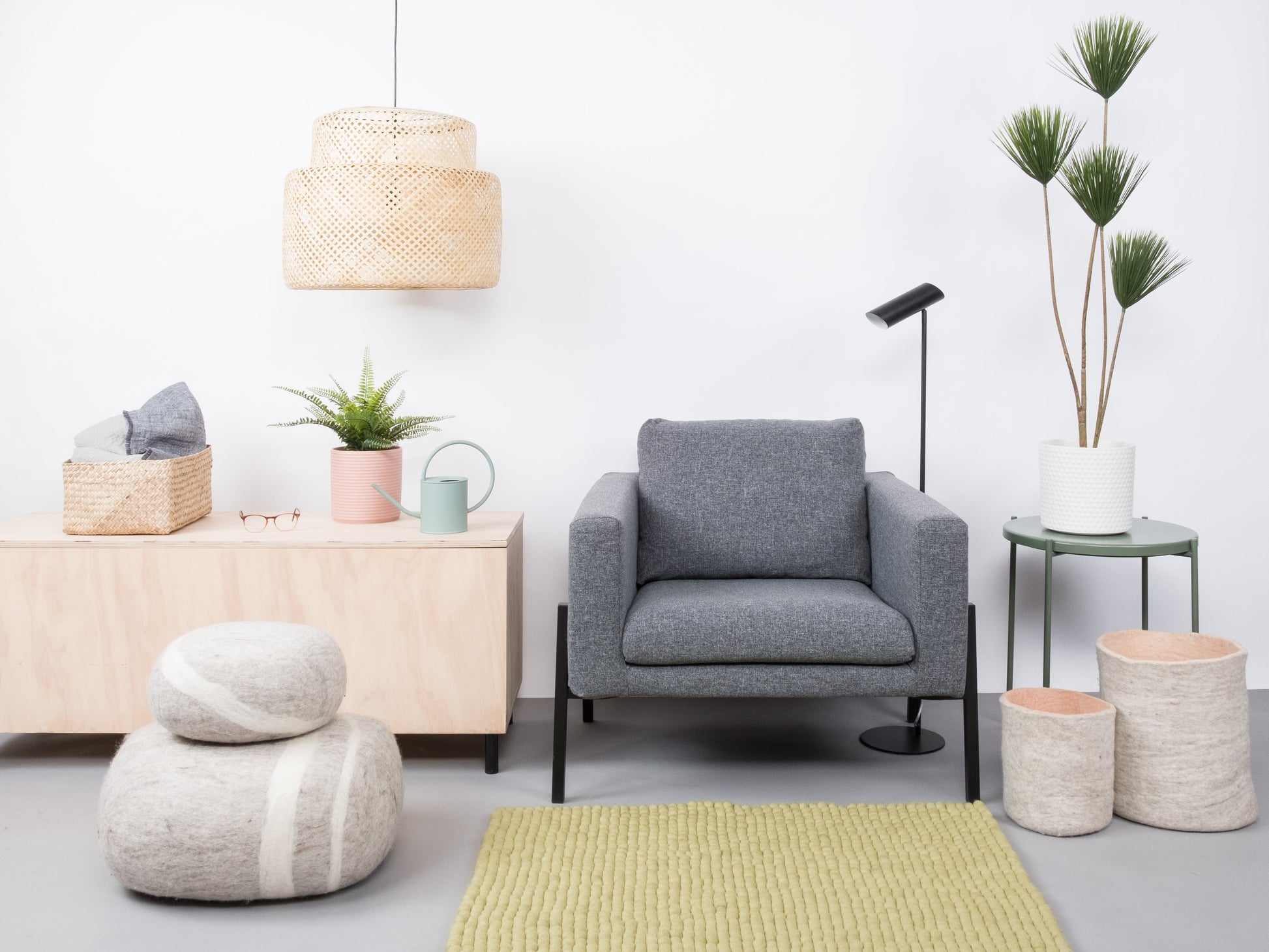 myfelt Pitt Filzkugelteppich Grün aus Schurwolle – Bild 5