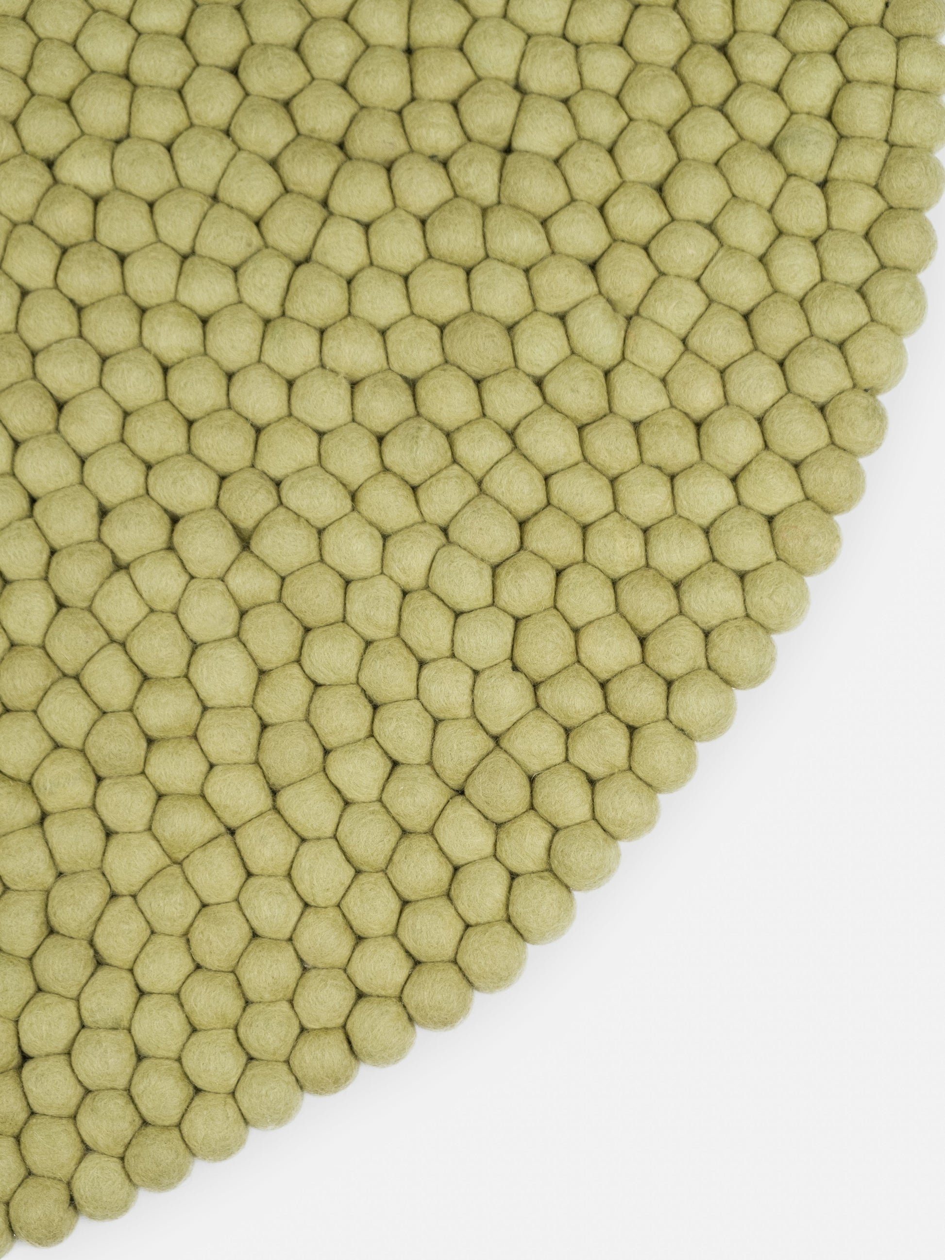 myfelt Pitt Rugs Grün aus Schurwolle – Bild 7