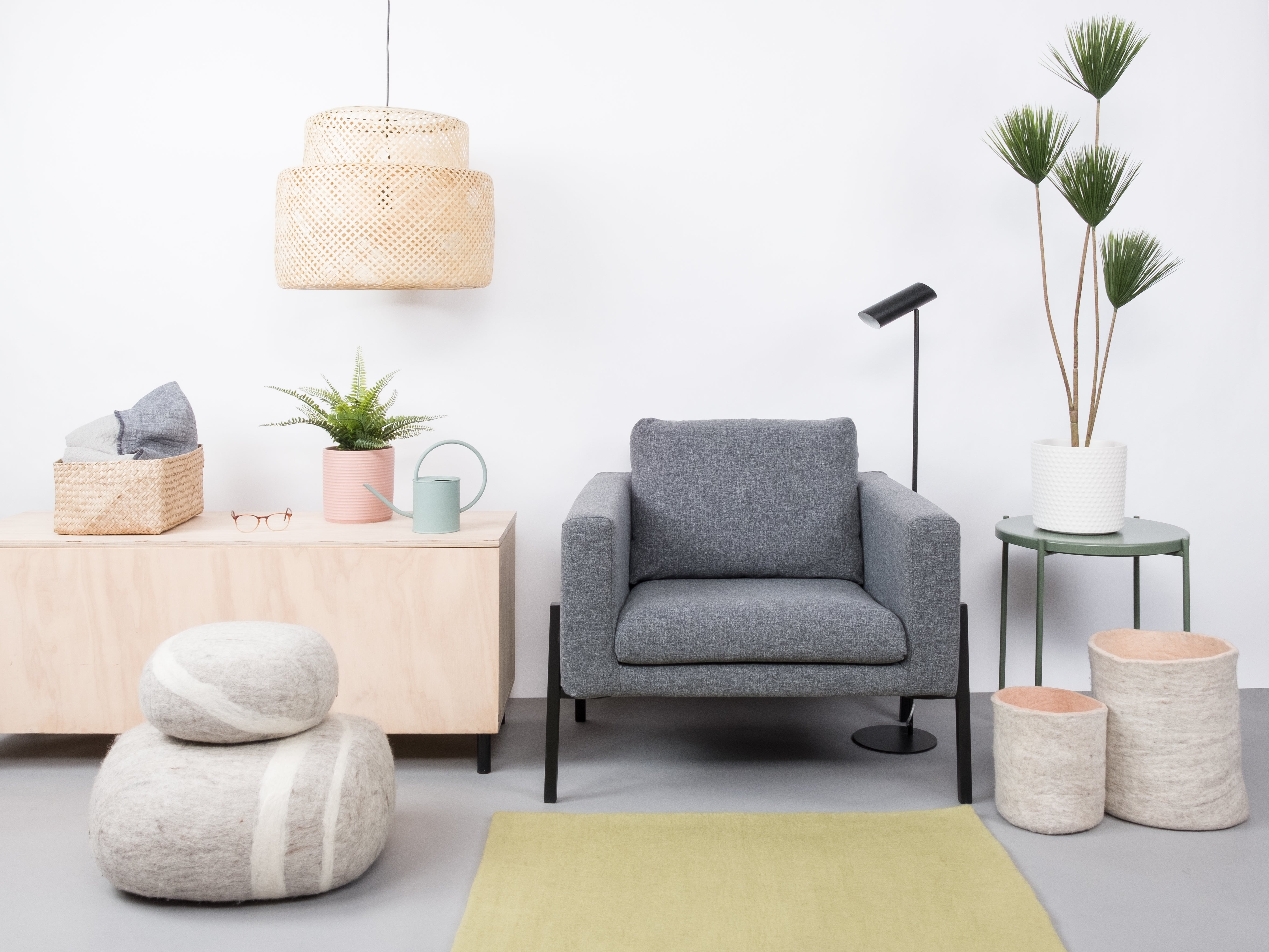 myfelt Pitt Filzkugelteppich Grün aus Schurwolle – Bild 3