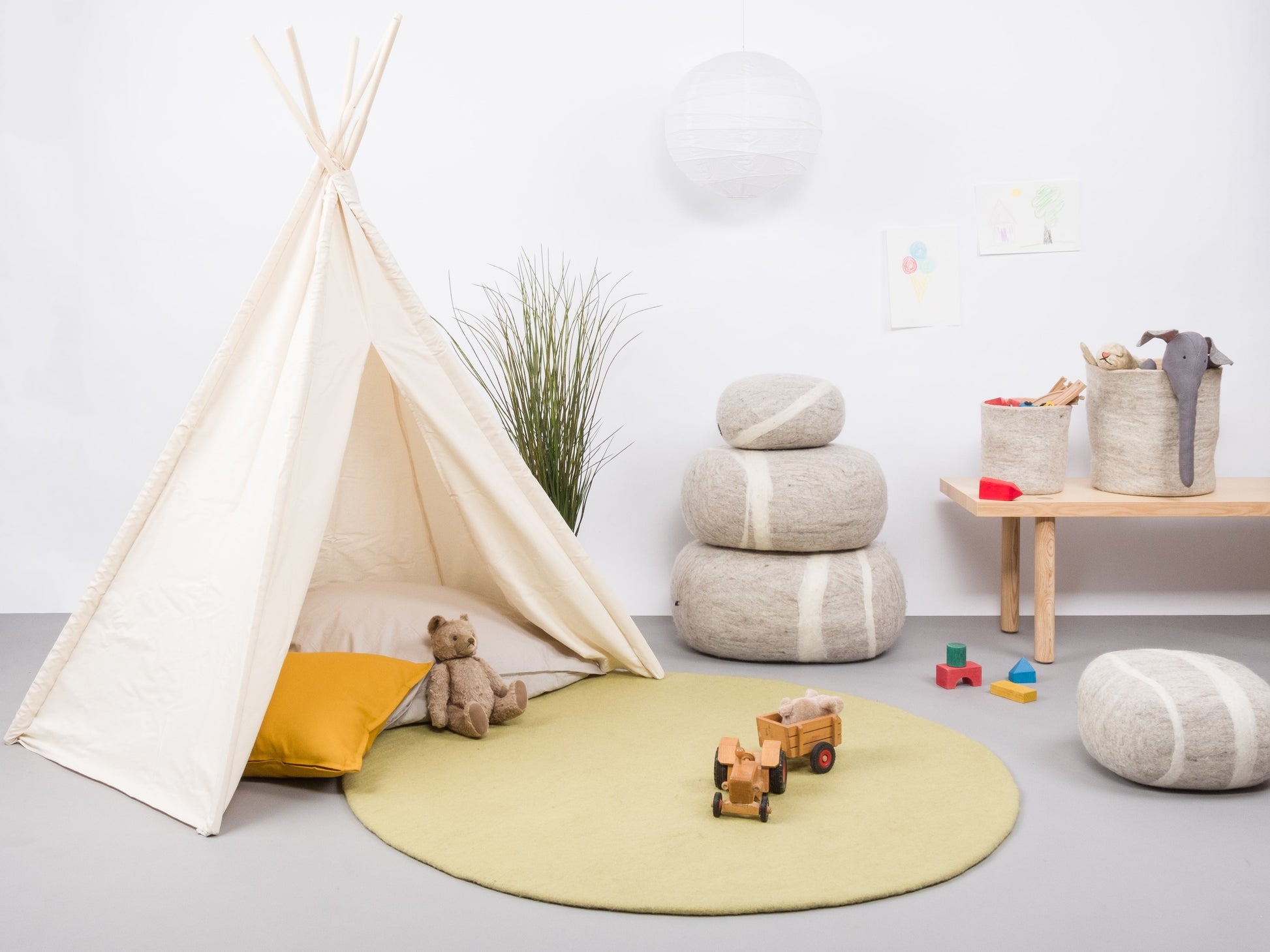 myfelt Pitt Filzkugelteppich Grün aus Schurwolle – Bild 5