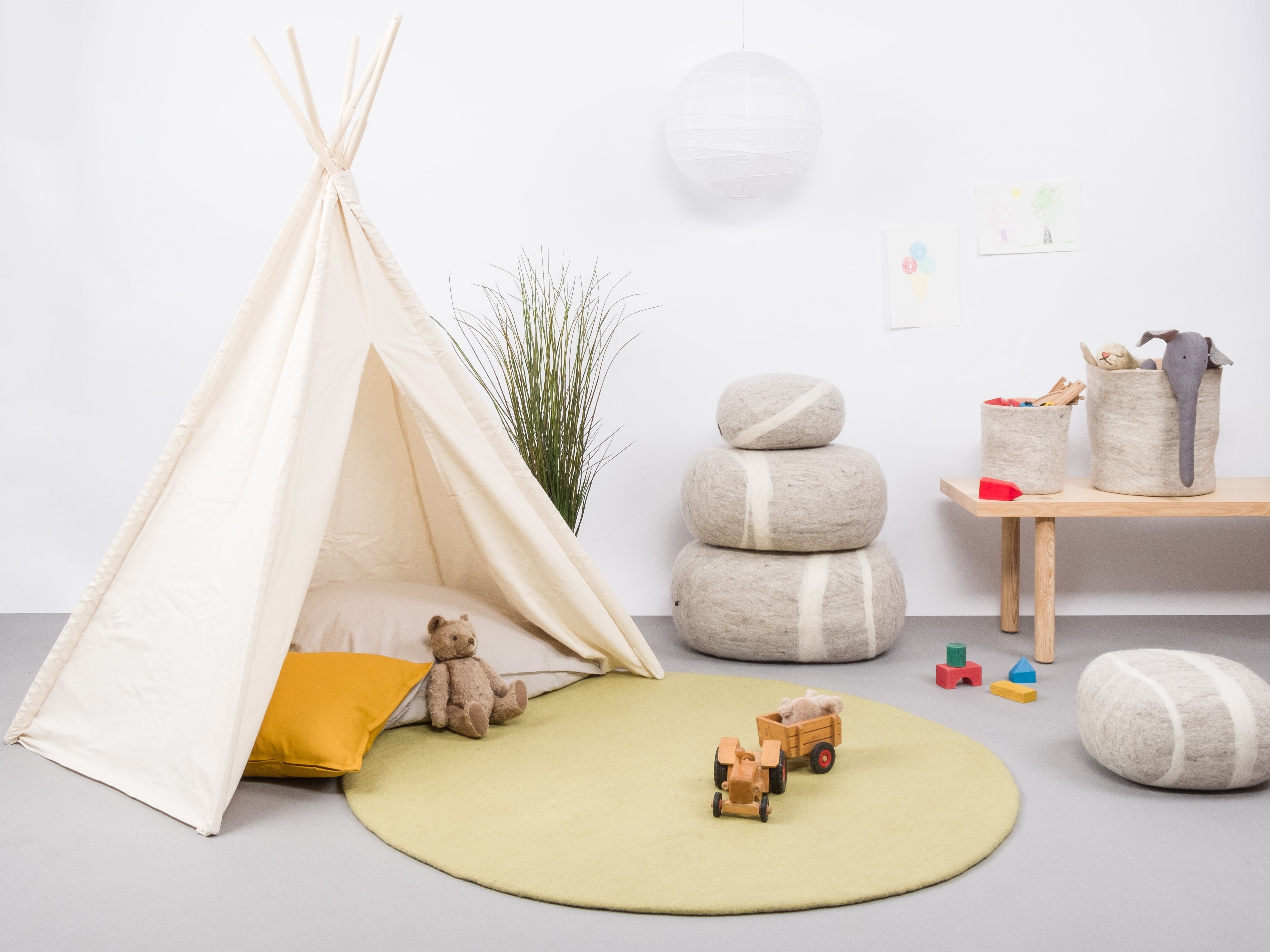 myfelt Pitt Filzkugelteppich Grün aus Schurwolle – Bild 5
