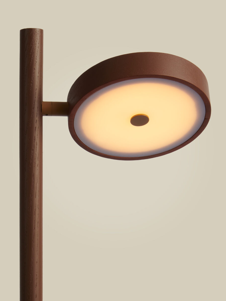 Stehlampe Okinawa Eschenholz LED – GOOD&MOJO | Taiga